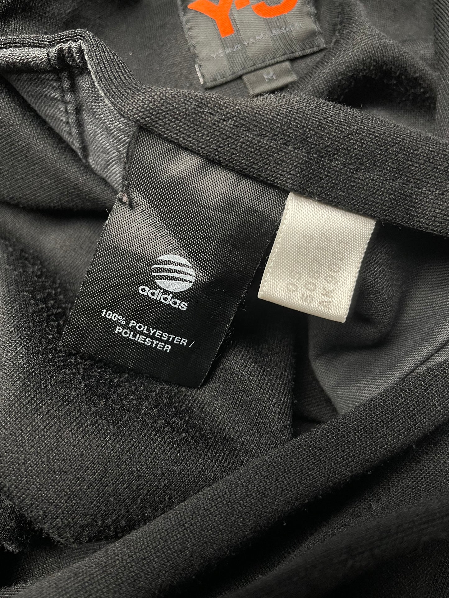 Y-3 A/W 2004 polyester skirt - size M
