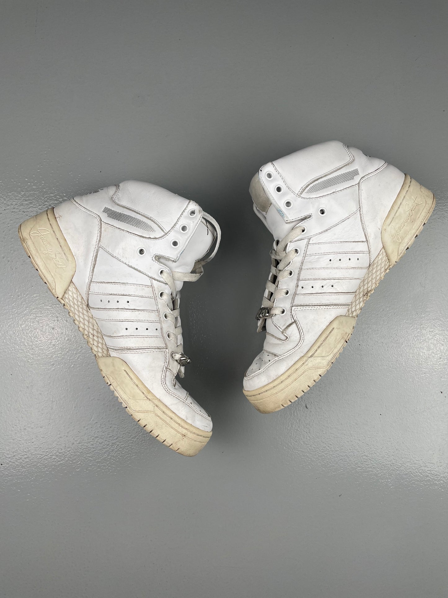 adidas Originals by Jeremy Scott S/S 2009 JS Wings 1.0 (white/silver) - size 44 2/3