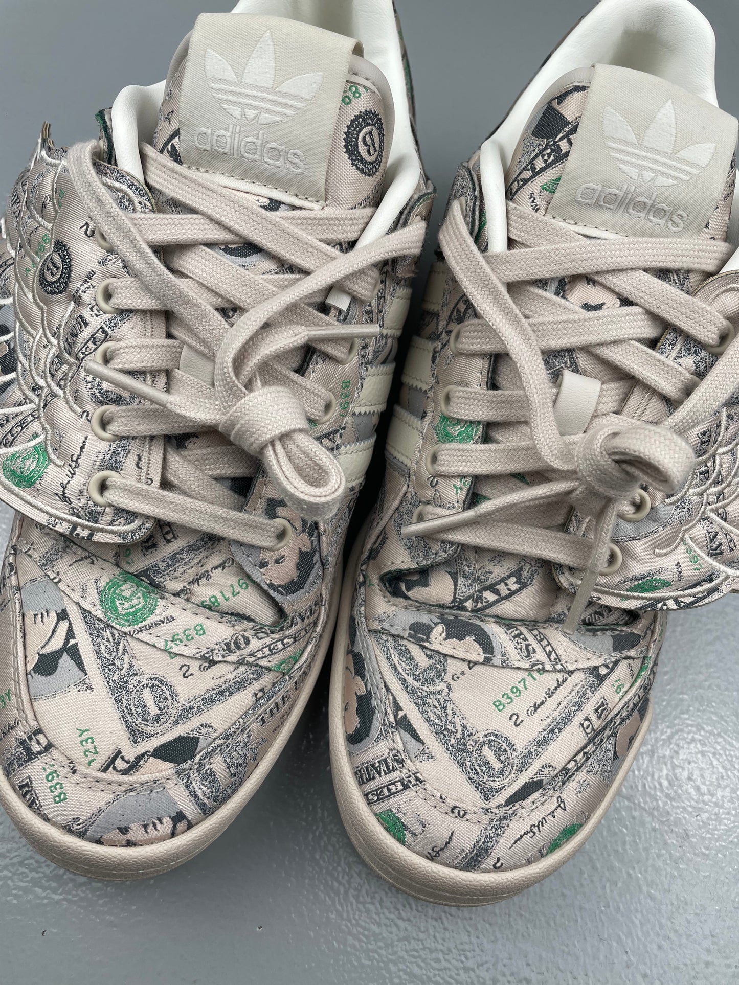 adidas Originals by Jeremy Scott 2021 JS Forum Money Lo - size 40 2/3