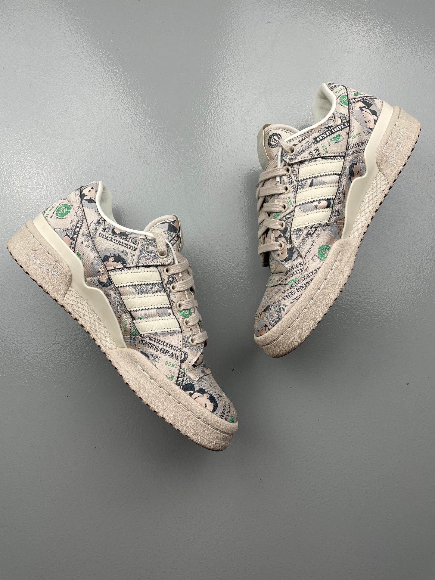 adidas Originals by Jeremy Scott 2021 JS Forum Money Lo - size 40 2/3