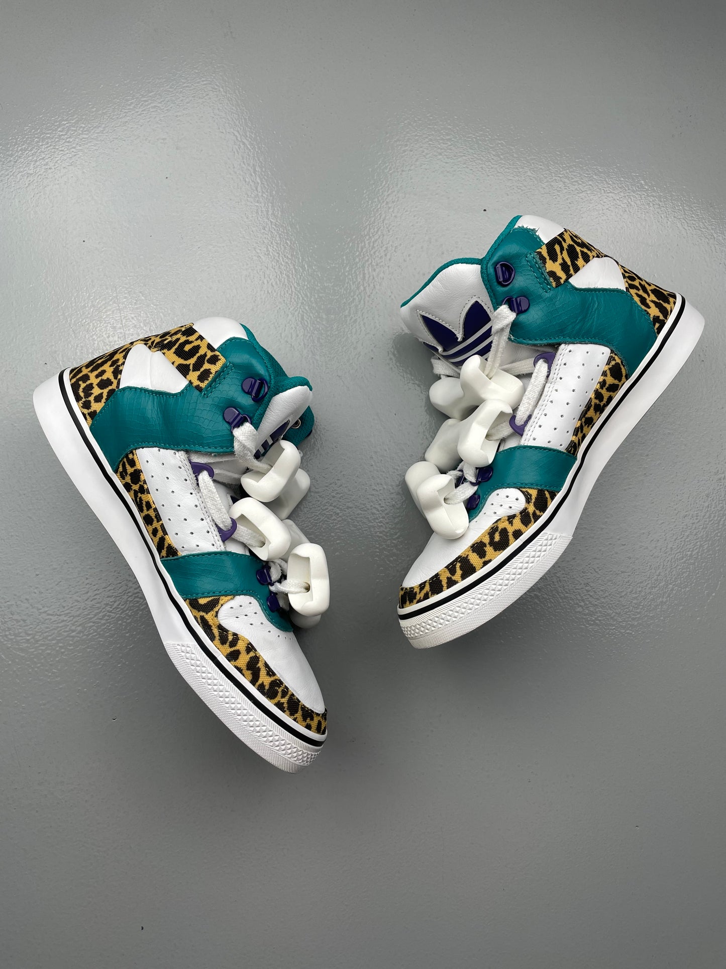 adidas Originals by Jeremy Scott A/W 2011 JS Bones "OG" - size 41 1/3
