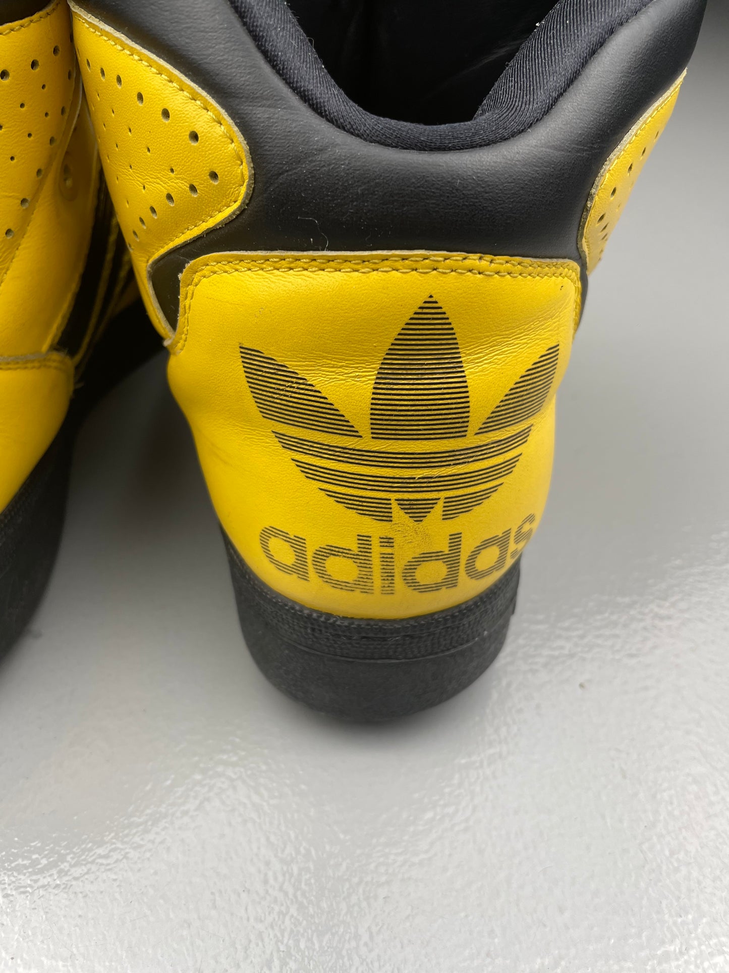 Adidas Originals by Jeremy Scott S/S 2012 JS Instinct Hi (black/yellow) - size 44