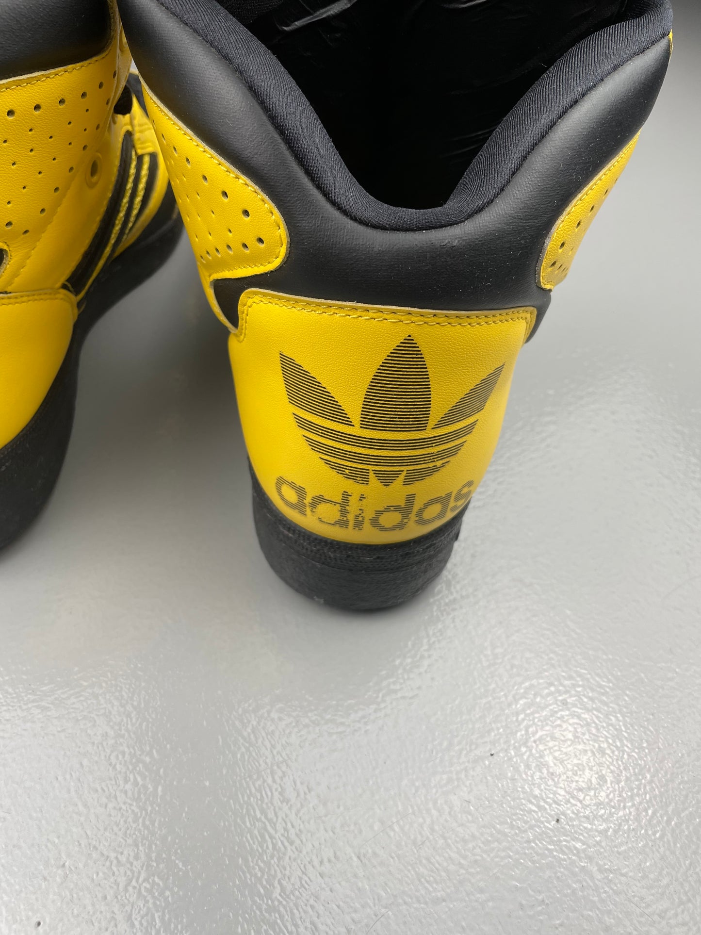 Adidas X Jeremy Scott S/S 2012 JS Instinct Hi (black/yellow) - size 44