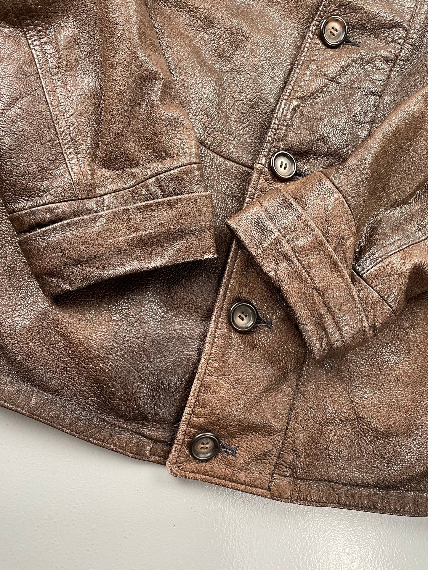 1990's Giorgio Armani leather jacket - size 48