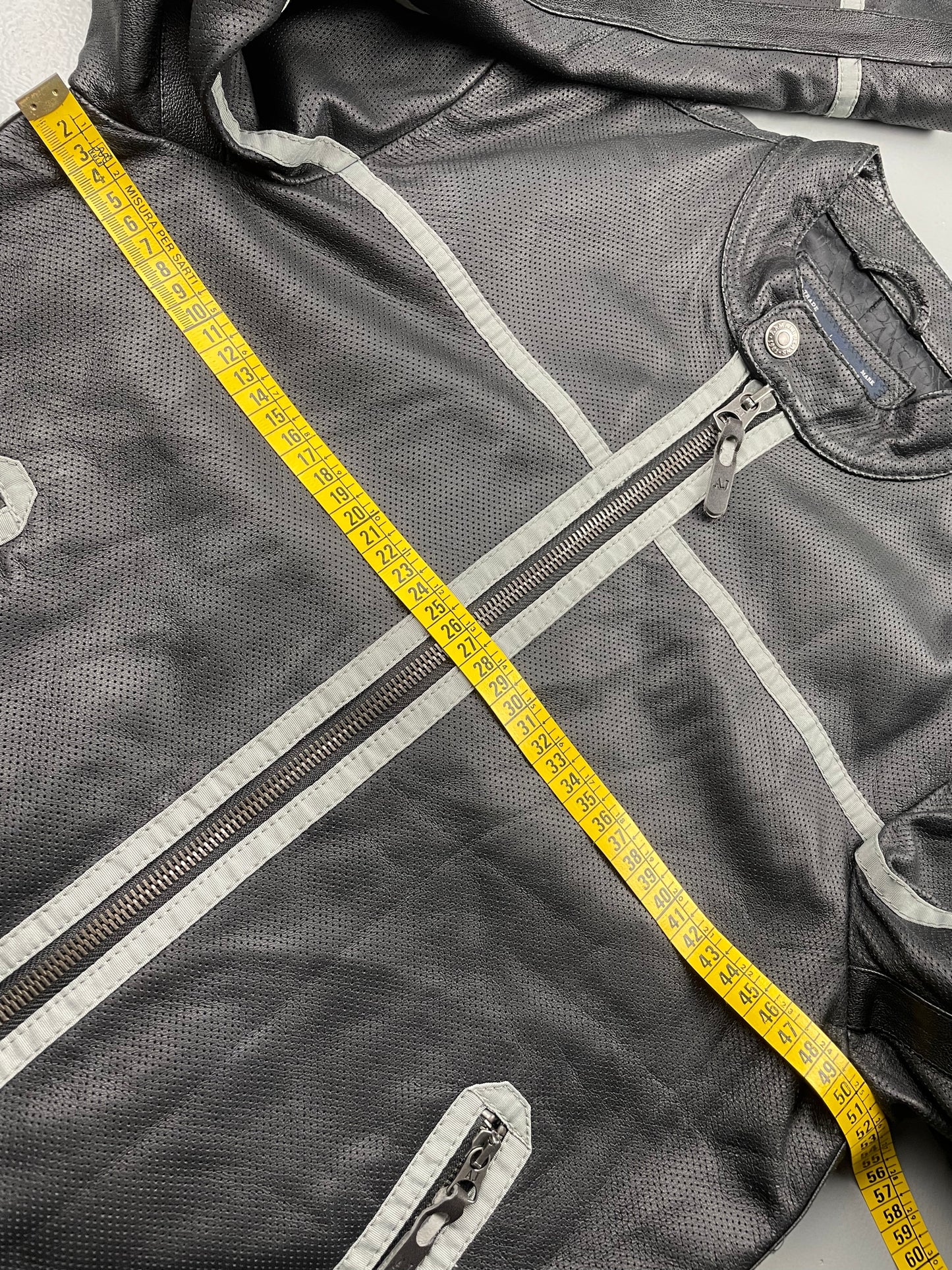 Armani Jeans perforated leather biker jacket - size 48