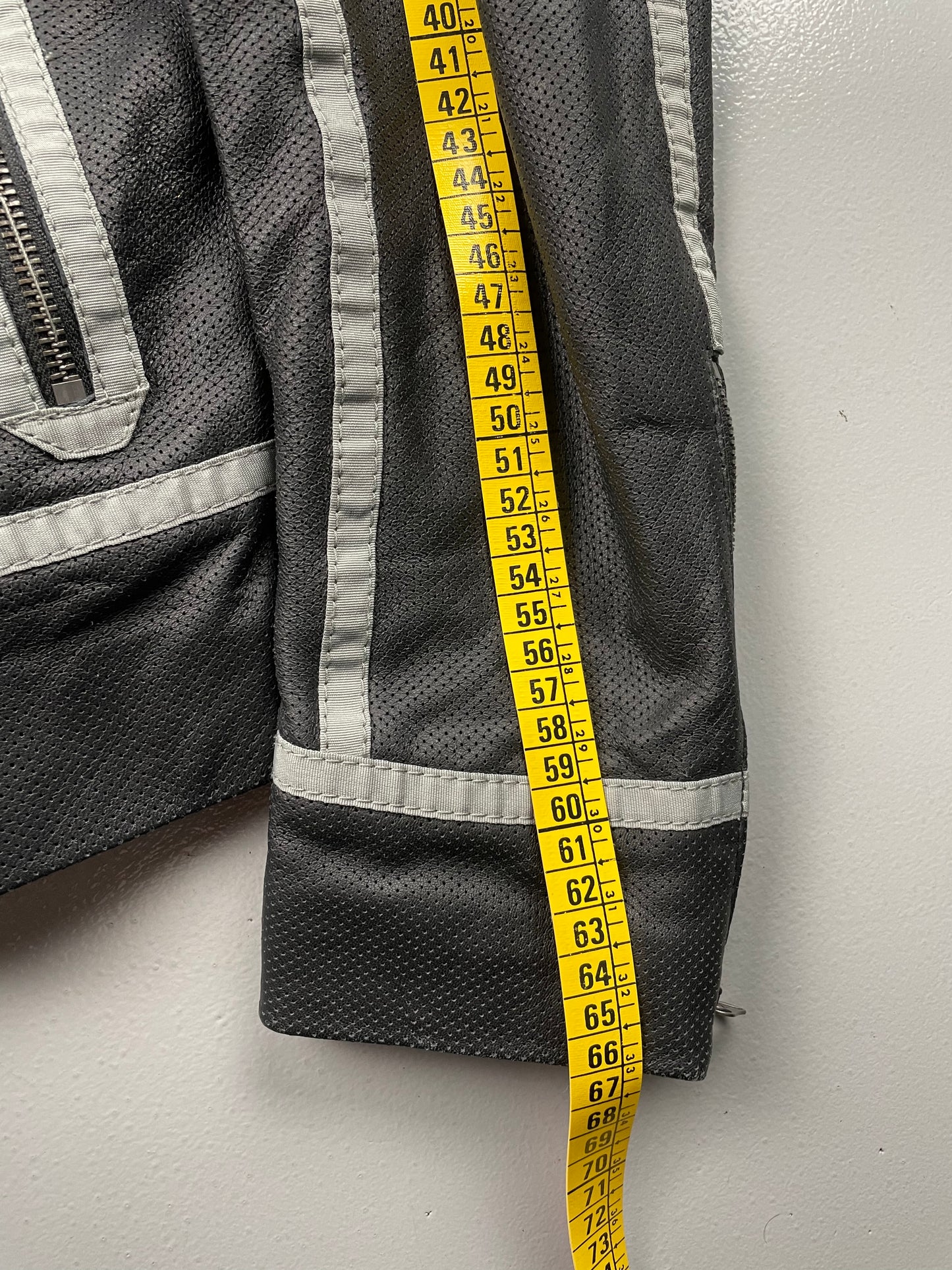 Armani Jeans perforated leather biker jacket - size 48