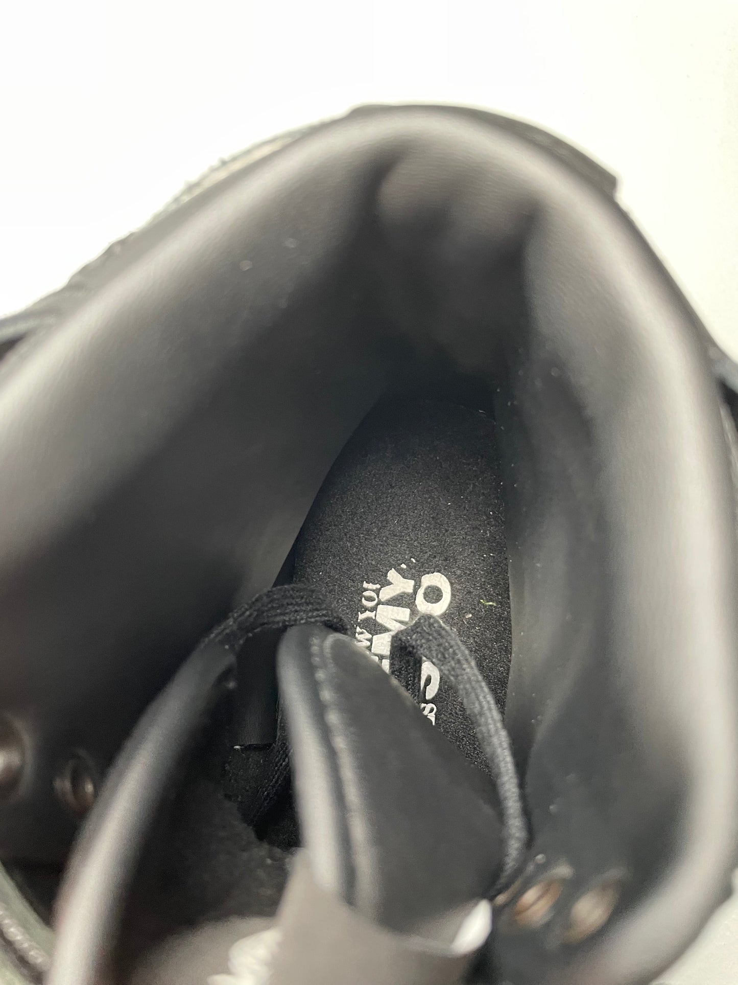 adidas Originals by Jeremy Scott 2022 JS Wings 4.0 (black) - size 42 2/3