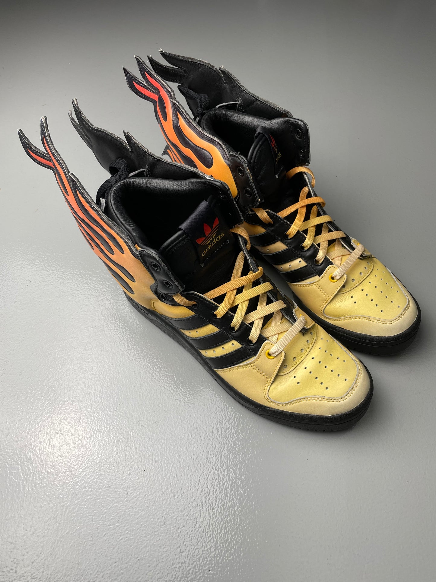 adidas Originals by Jeremy Scott S/S 2011 JS Flames - size 42 2/3