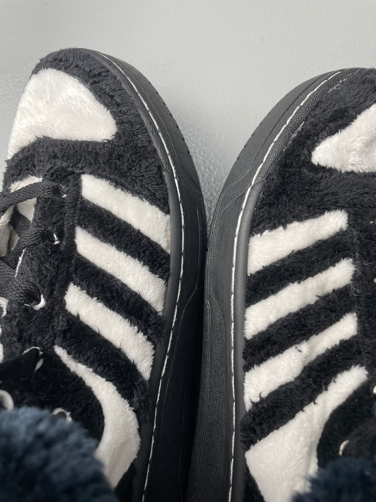 adidas Originals by Jeremy Scott A/W 2011 JS Panda Bear - size 42 2/3