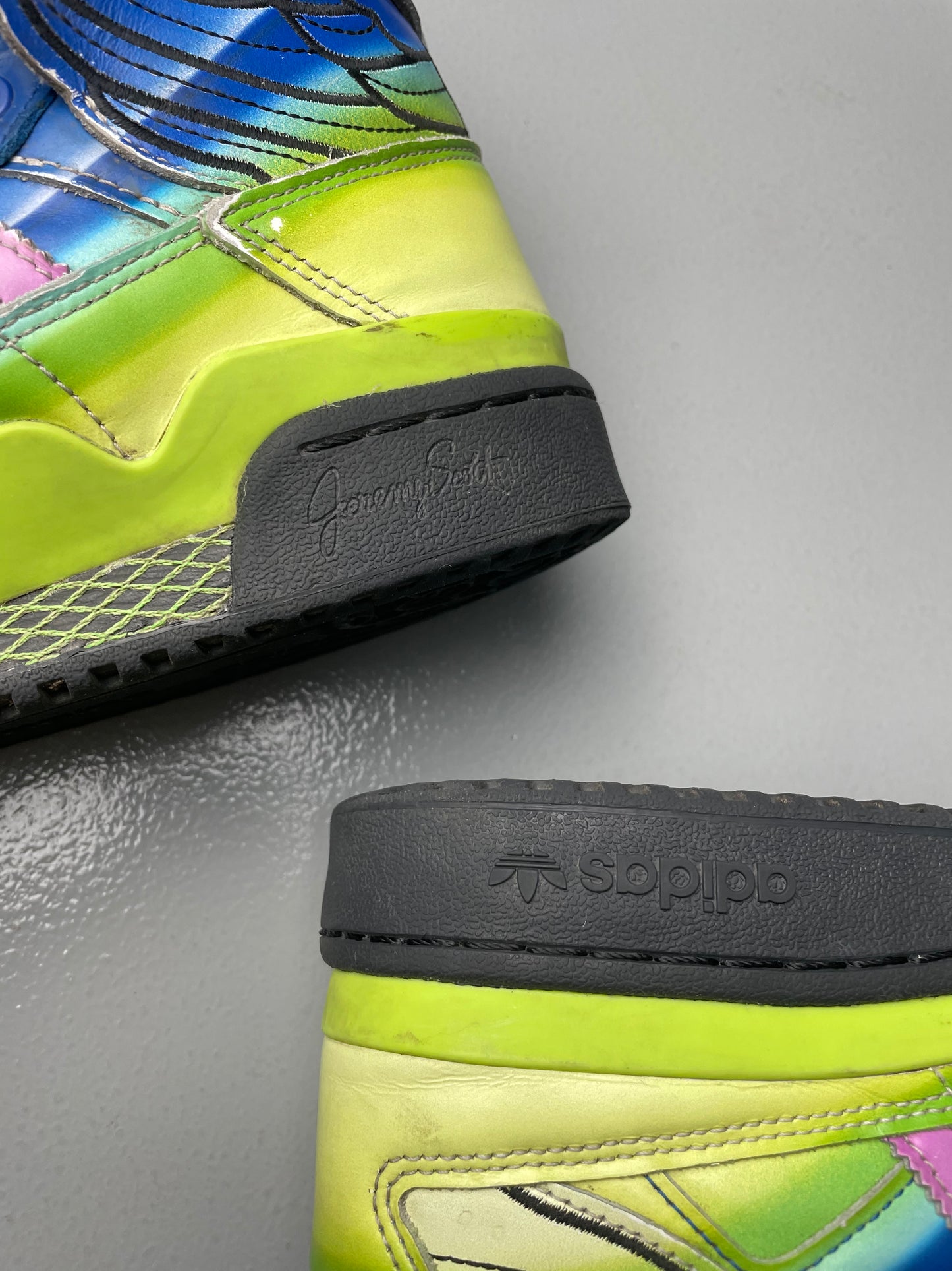 adidas Originals by Jeremy Scott 2022 JS Wings 4.0 "Motorsport" - size 40 2/3