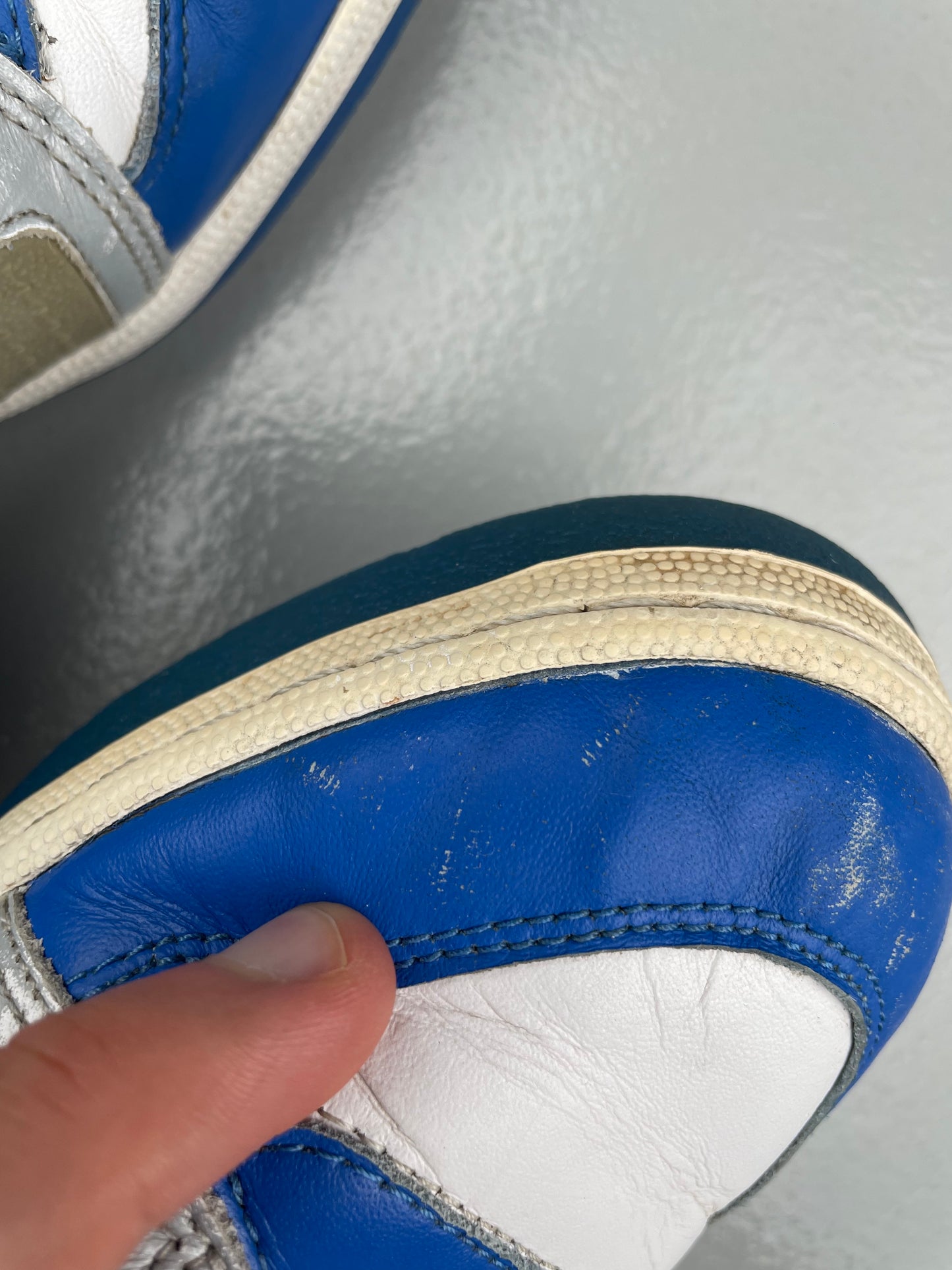 adidas Originals by Jeremy Scott A/W 2010 JS License Plate New York - size 42 2/3