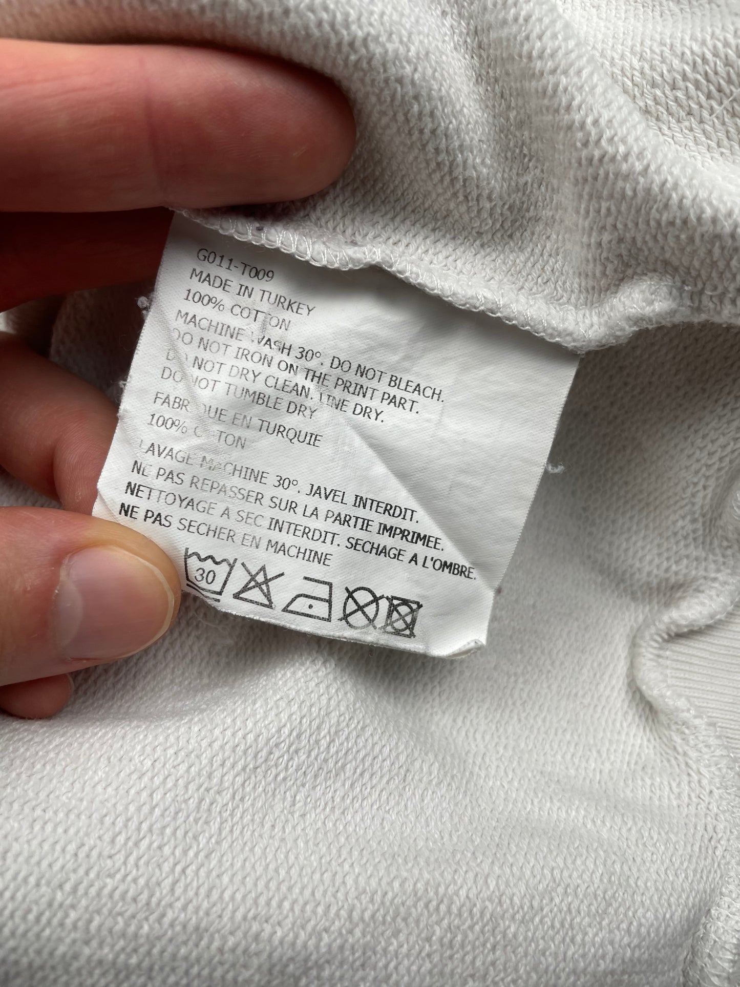 Gosha Rubchinskiy A/W 2017 reflective logo crewneck - size XS