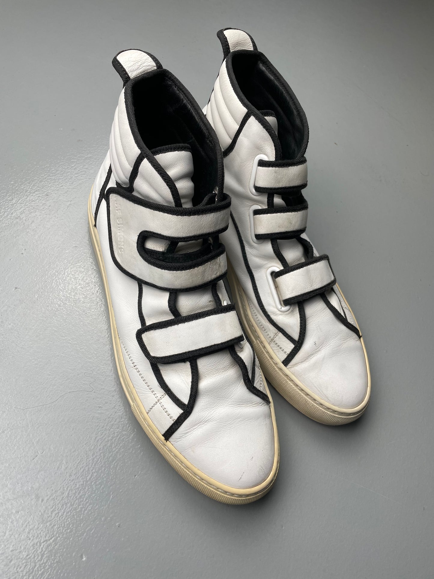 Raf Simons Carry Over Velcro Sneaker (white) - size 45
