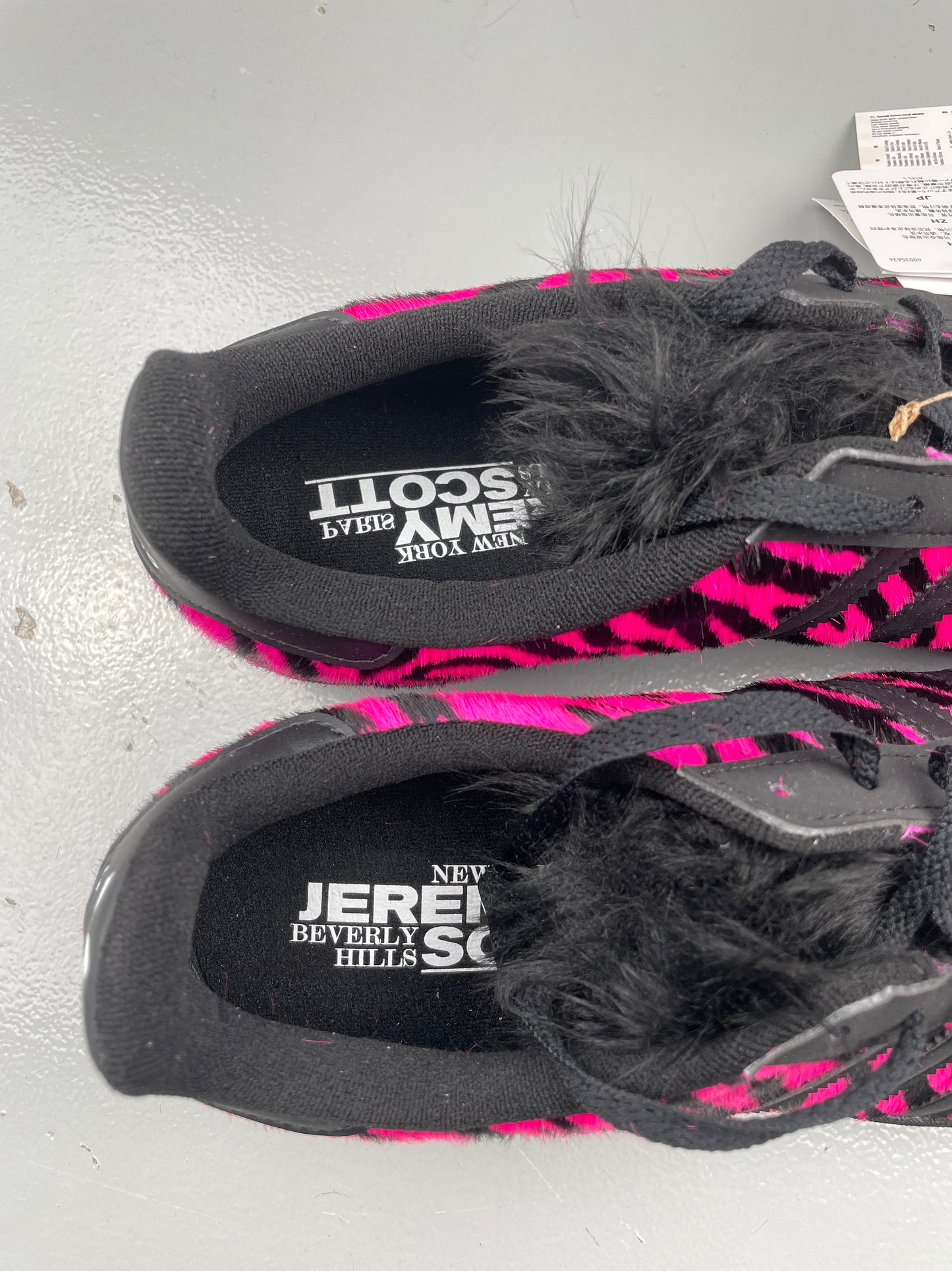 adidas Originals by Jeremy Scott 2022 JS Bones Campus 80 - size 43 1/3