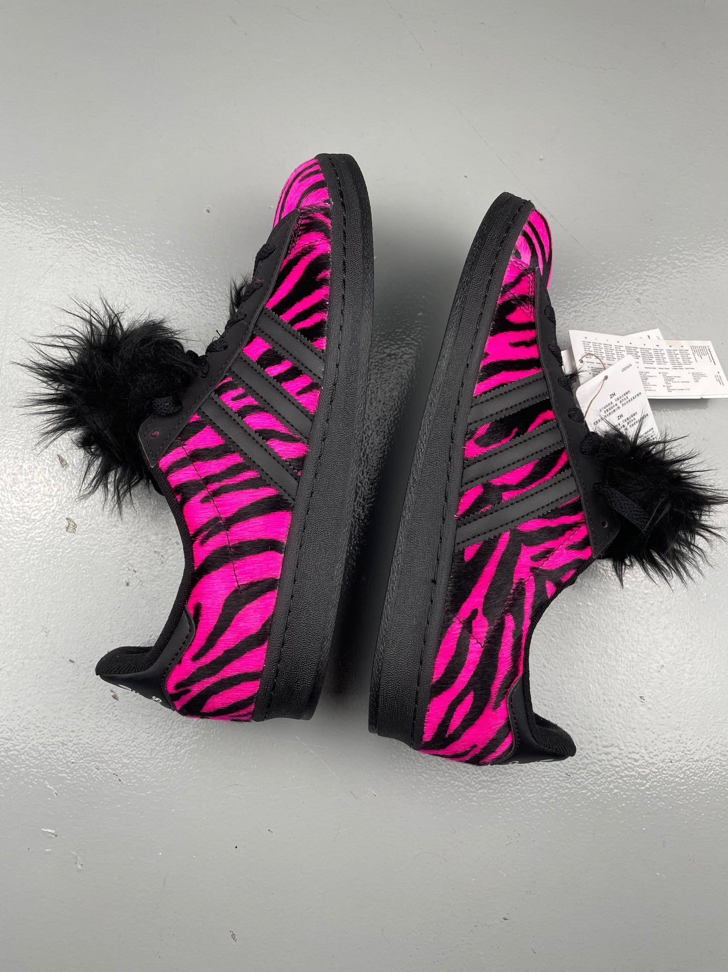 adidas Originals by Jeremy Scott 2022 JS Bones Campus 80 - size 43 1/3