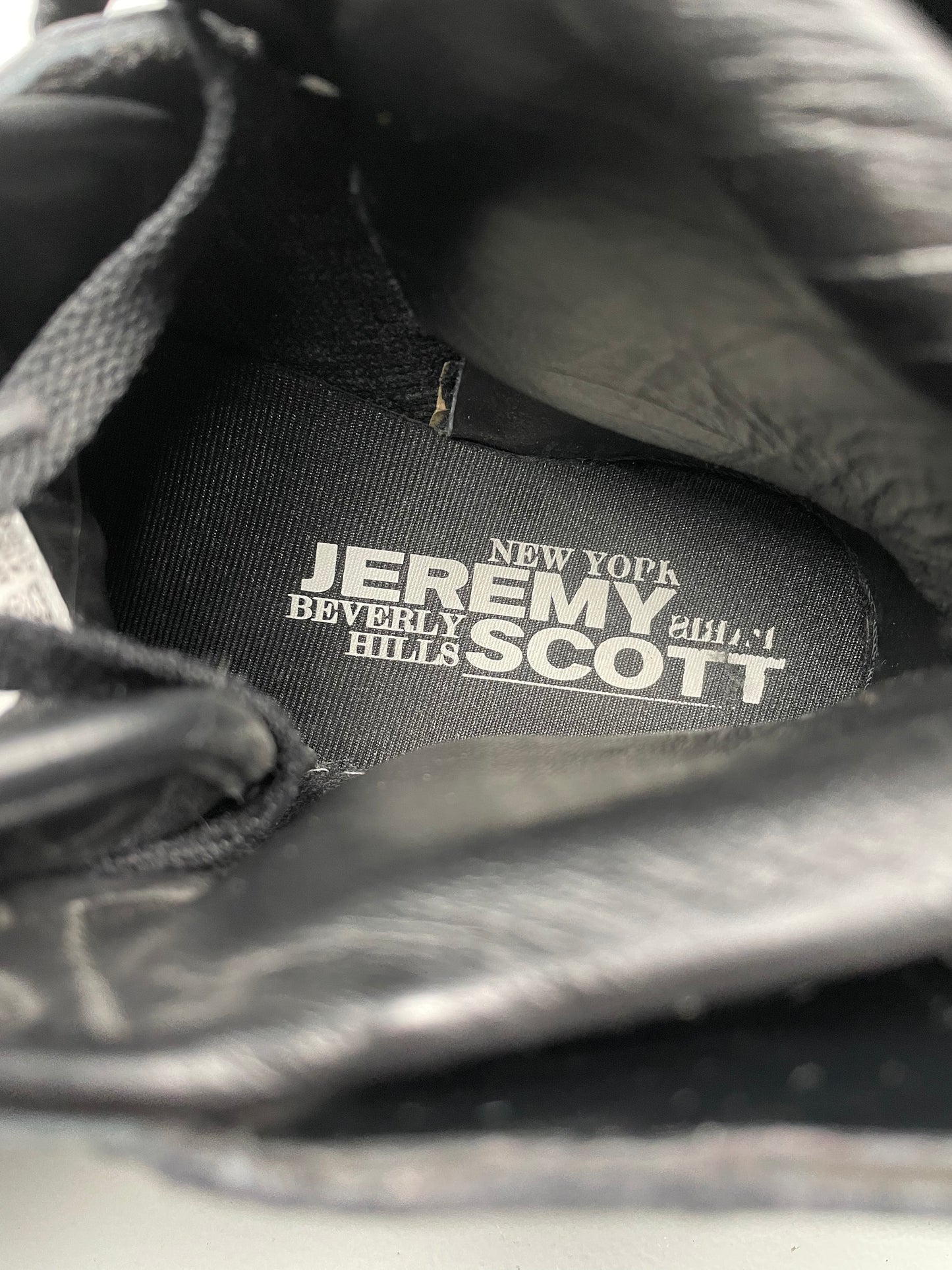 adidas Originals by Jeremy Scott S/S 2013 JS Wings 2.0 "Patent Black" - size 43 1/3