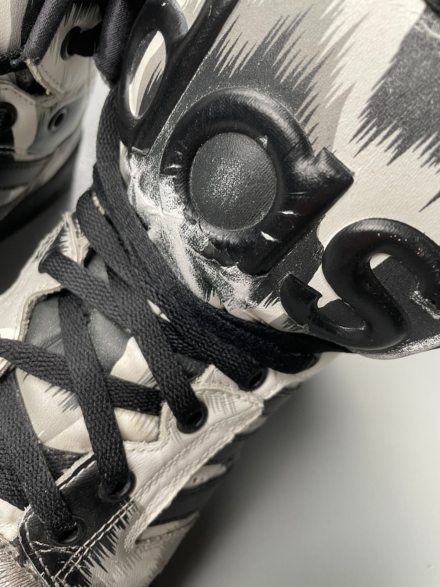 adidas Originals by Jeremy Scott A/W 2015 Instinct Hi G Leo - size 44