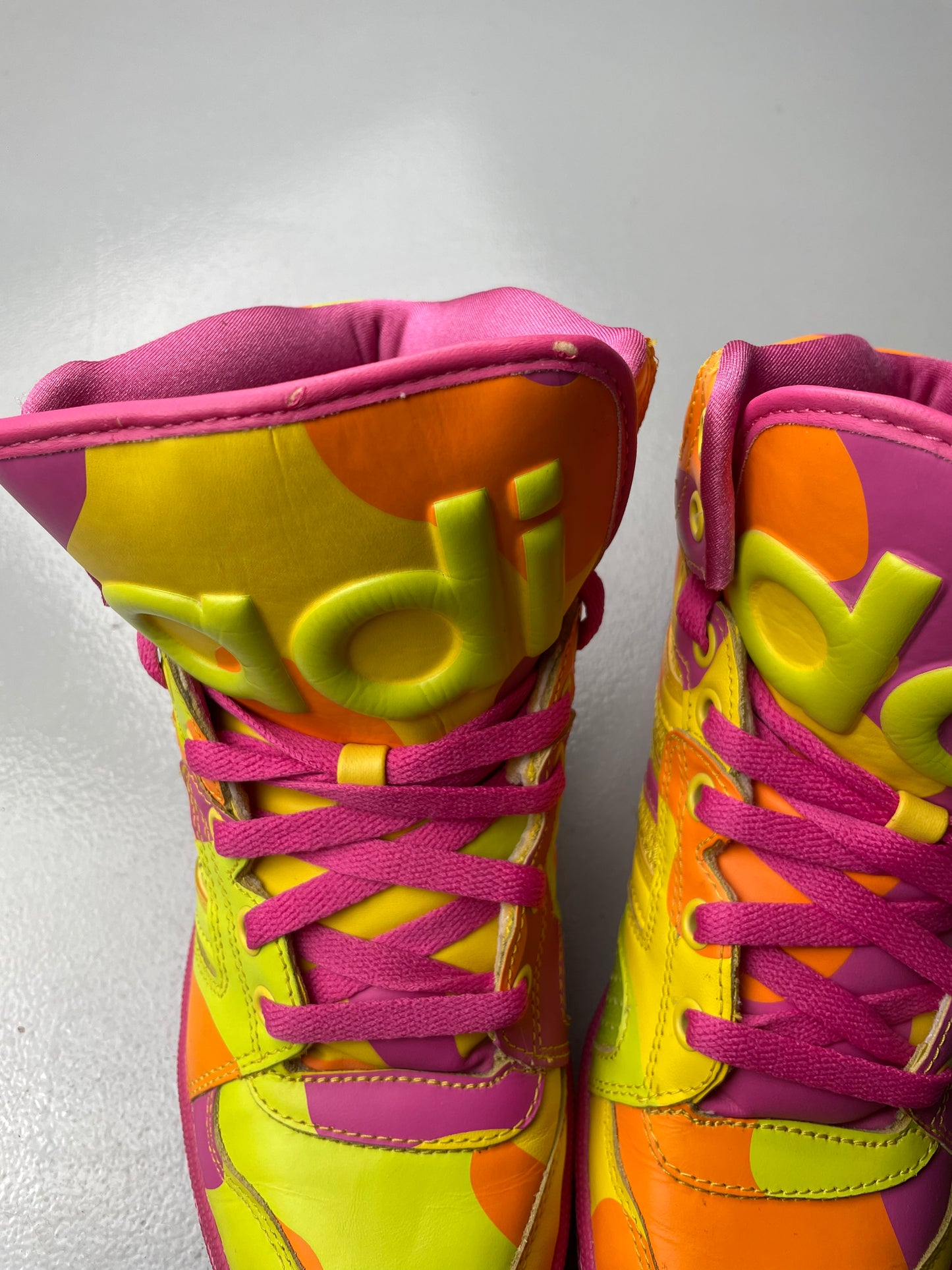 adidas Originals by Jeremy Scott A/W 2013 JS Instinct Hi Neon Camo - size 38