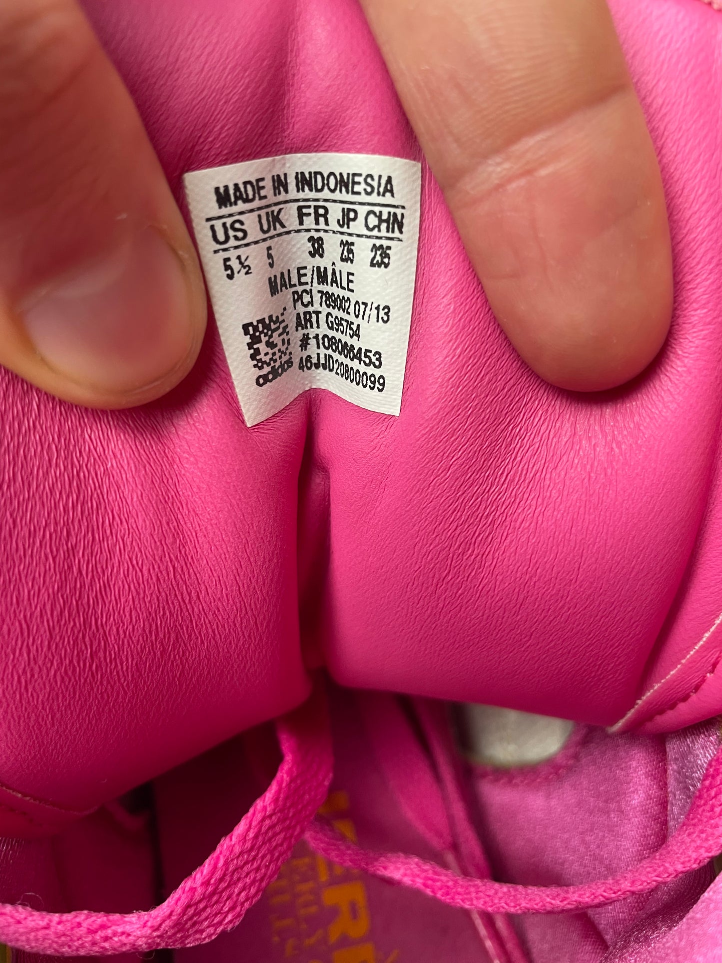 adidas Originals by Jeremy Scott A/W 2013 JS Instinct Hi Neon Camo - size 38