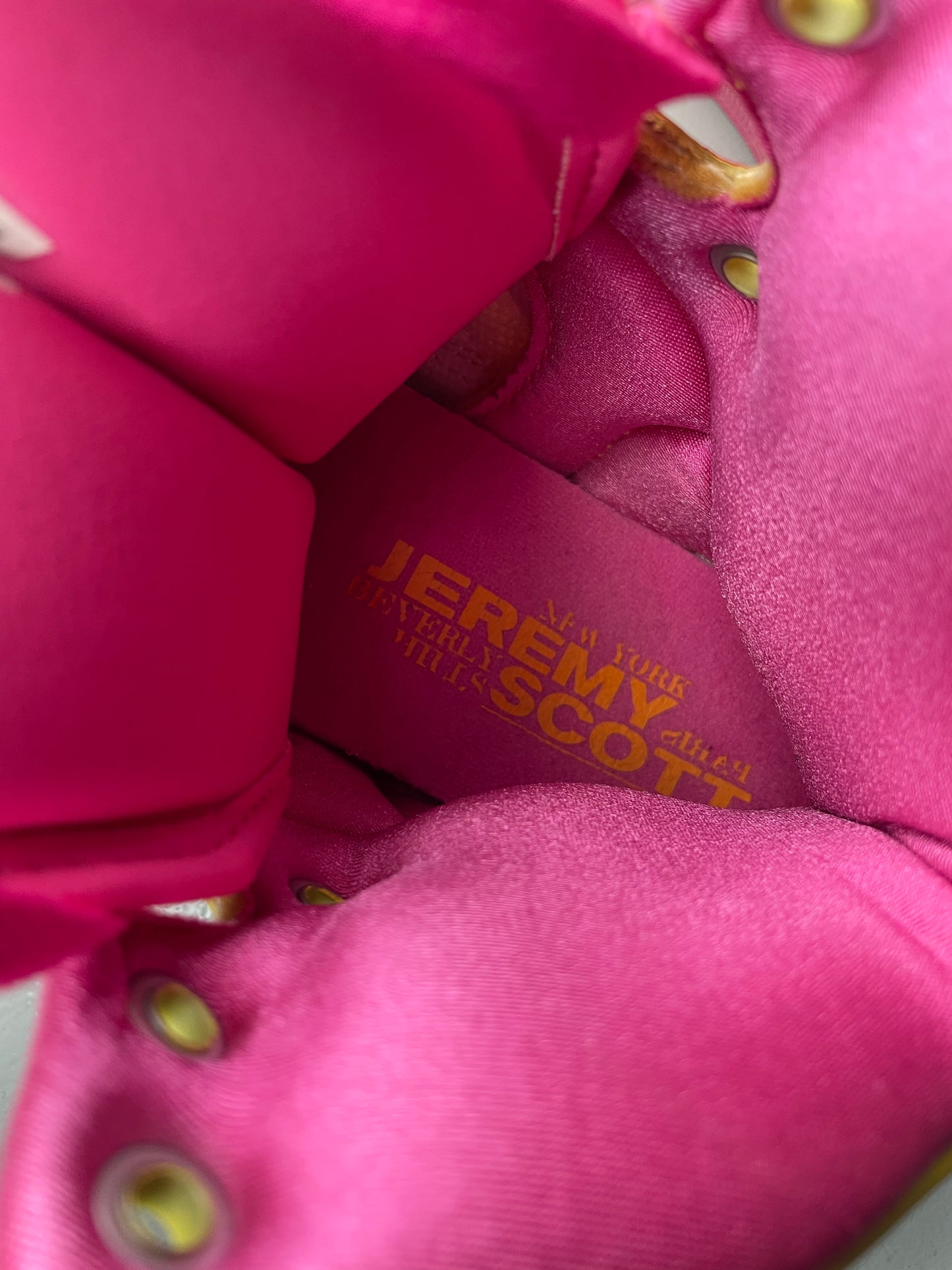 adidas Originals by Jeremy Scott A/W 2013 JS Instinct Hi Neon Camo - size 38