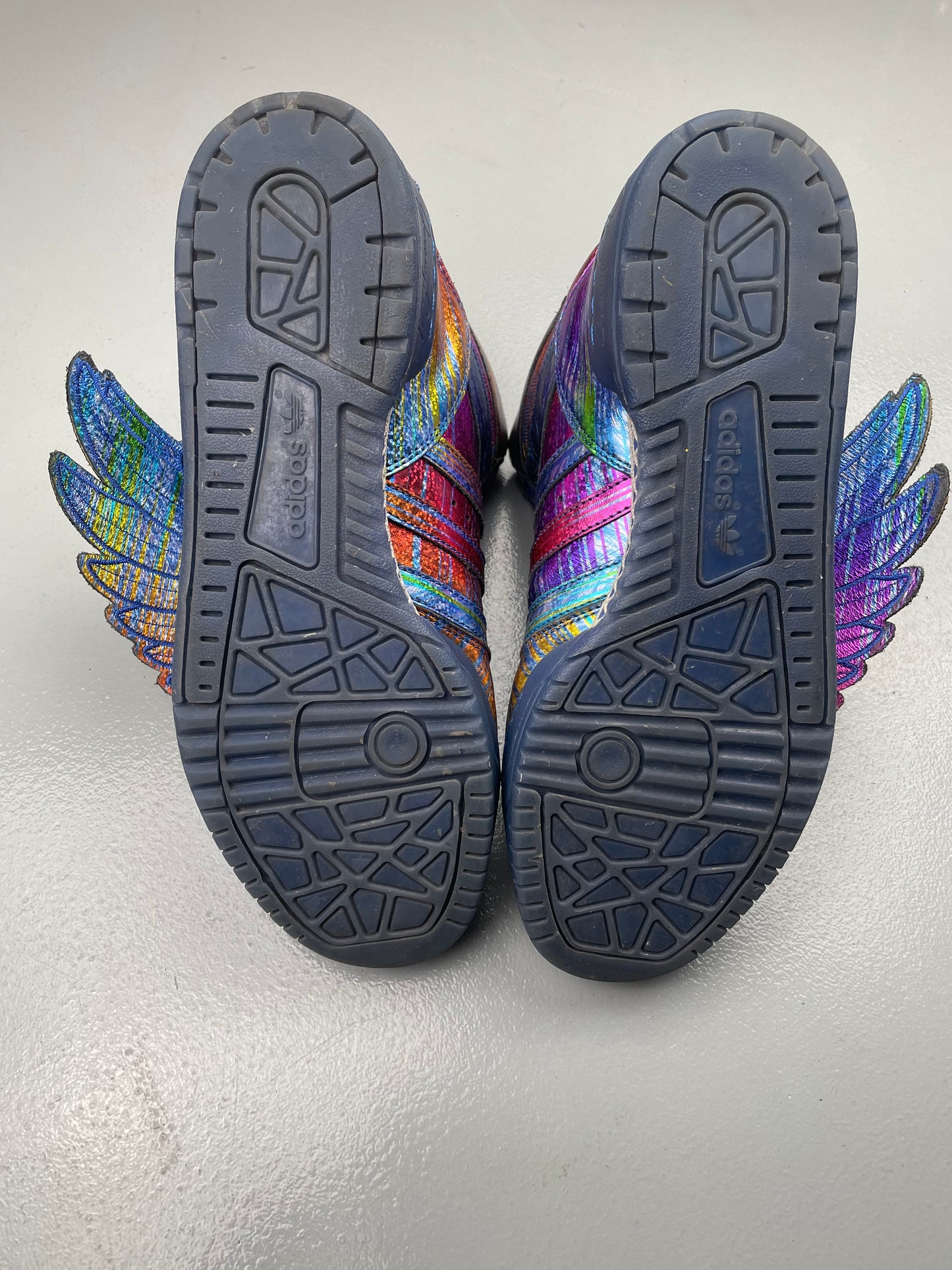 (sample) adidas Originals by Jeremy Scott S/S 2013 JS Wings "Hologram" - size 42 2/3