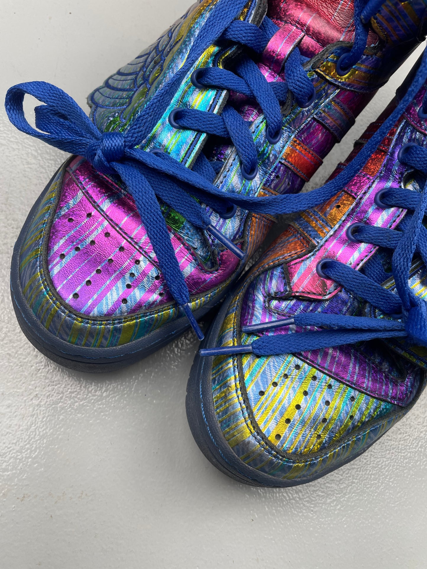 (sample) adidas Originals by Jeremy Scott S/S 2013 JS Wings "Hologram" - size 42 2/3