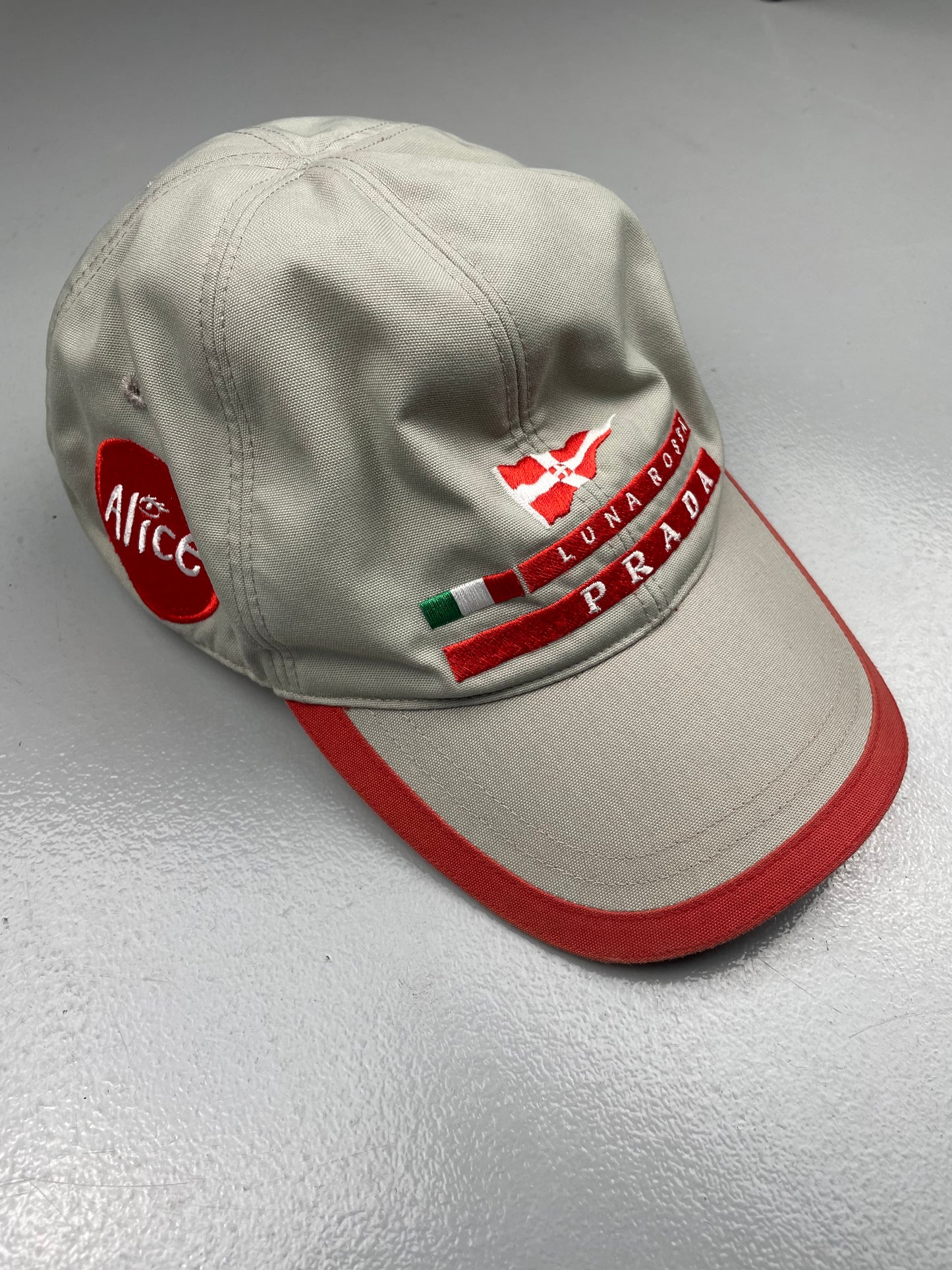 Prada Sport 2006 Luna Rossa challenge hat - size L
