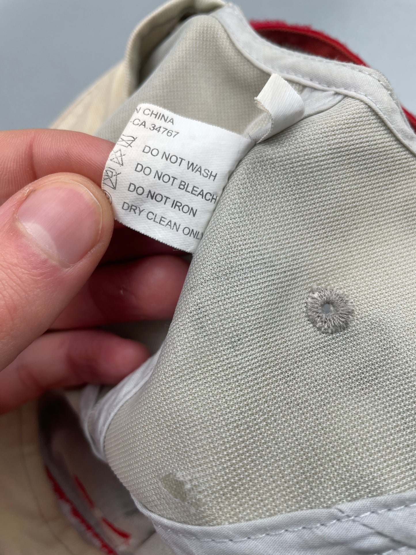 Prada Sport 2006 Luna Rossa challenge hat - size L