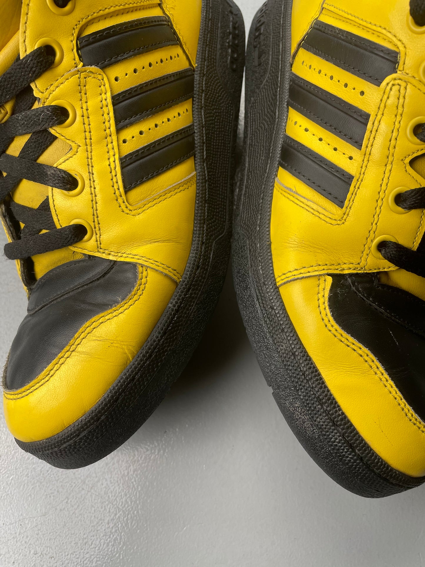 adidas Originals by Jeremy Scott S/S 2012 JS Instinct Hi (black/yellow) - size 43 1/3