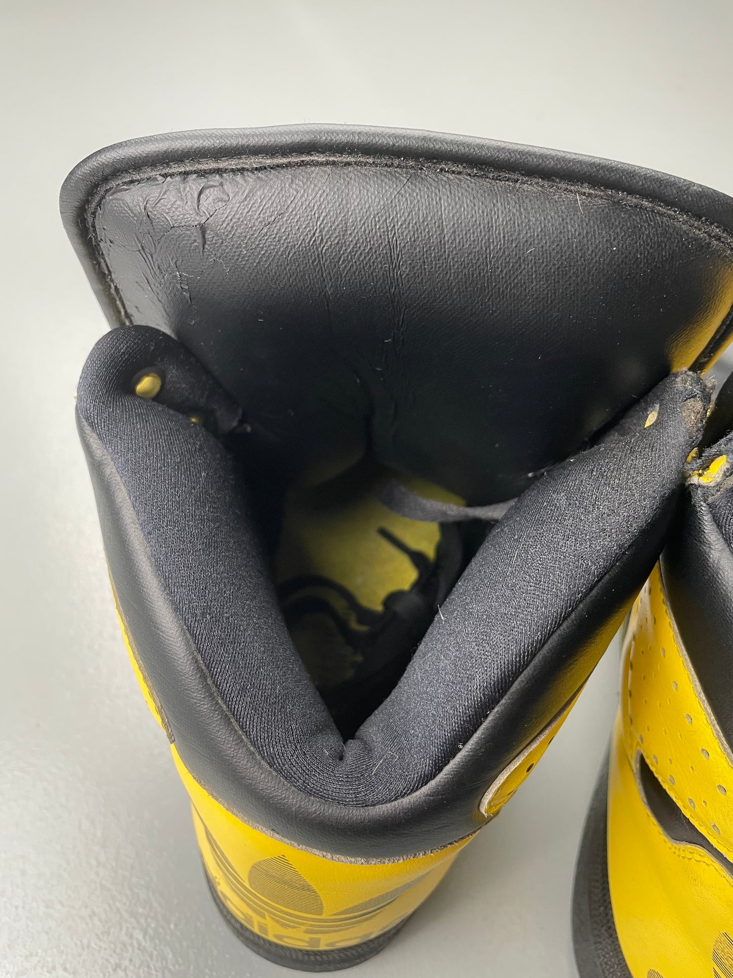 adidas Originals by Jeremy Scott S/S 2012 JS Instinct Hi (black/yellow) - size 43 1/3