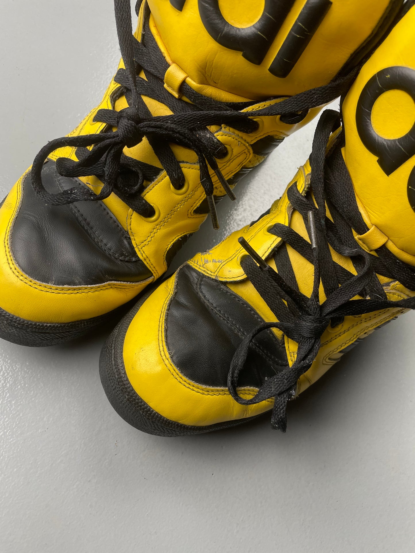 adidas Originals by Jeremy Scott S/S 2012 JS Instinct Hi (black/yellow) - size 43 1/3