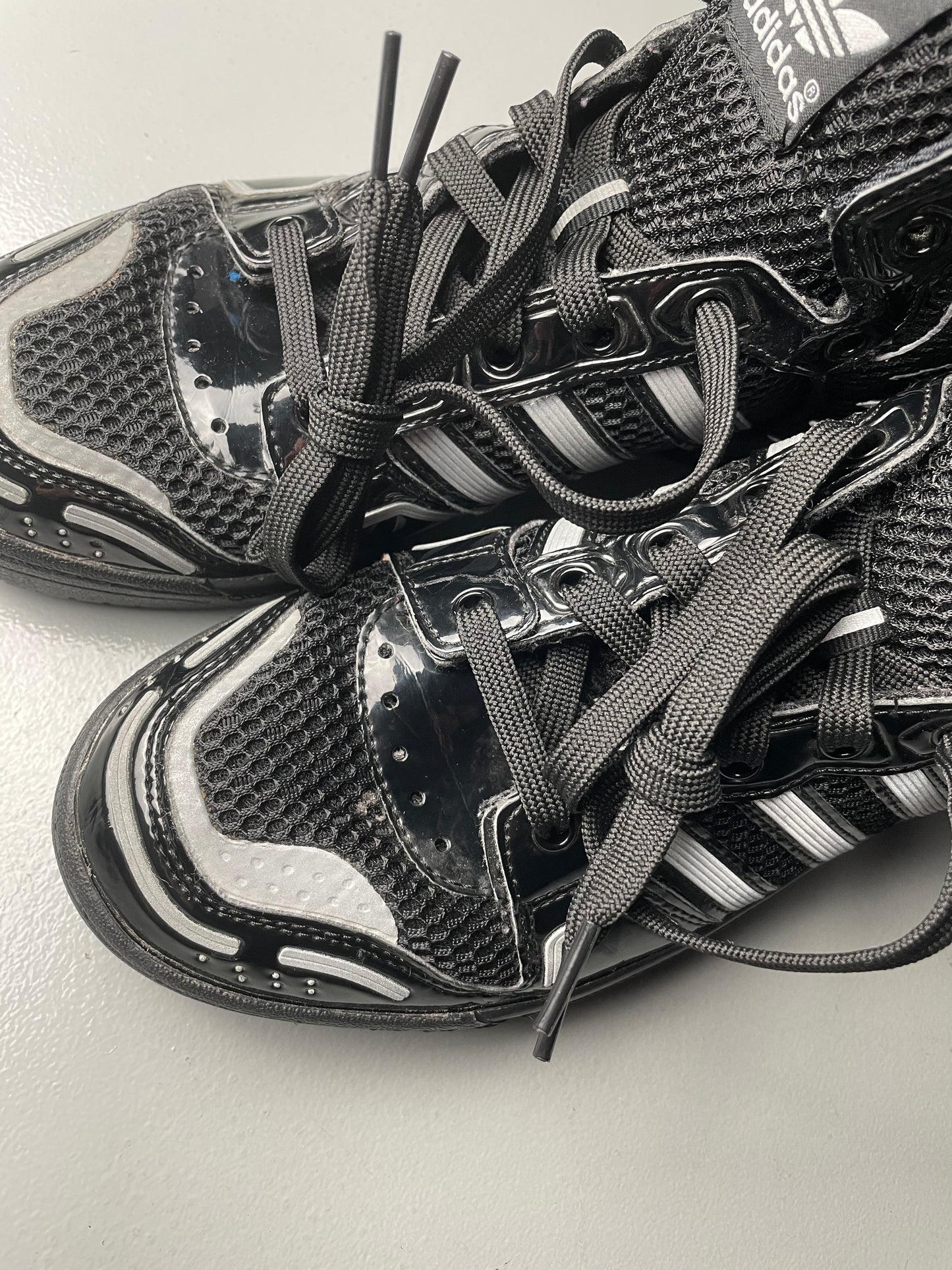 adidas Originals by Jeremy Scott 2015 JS Wings 2.0 Mesh (black) - size 42