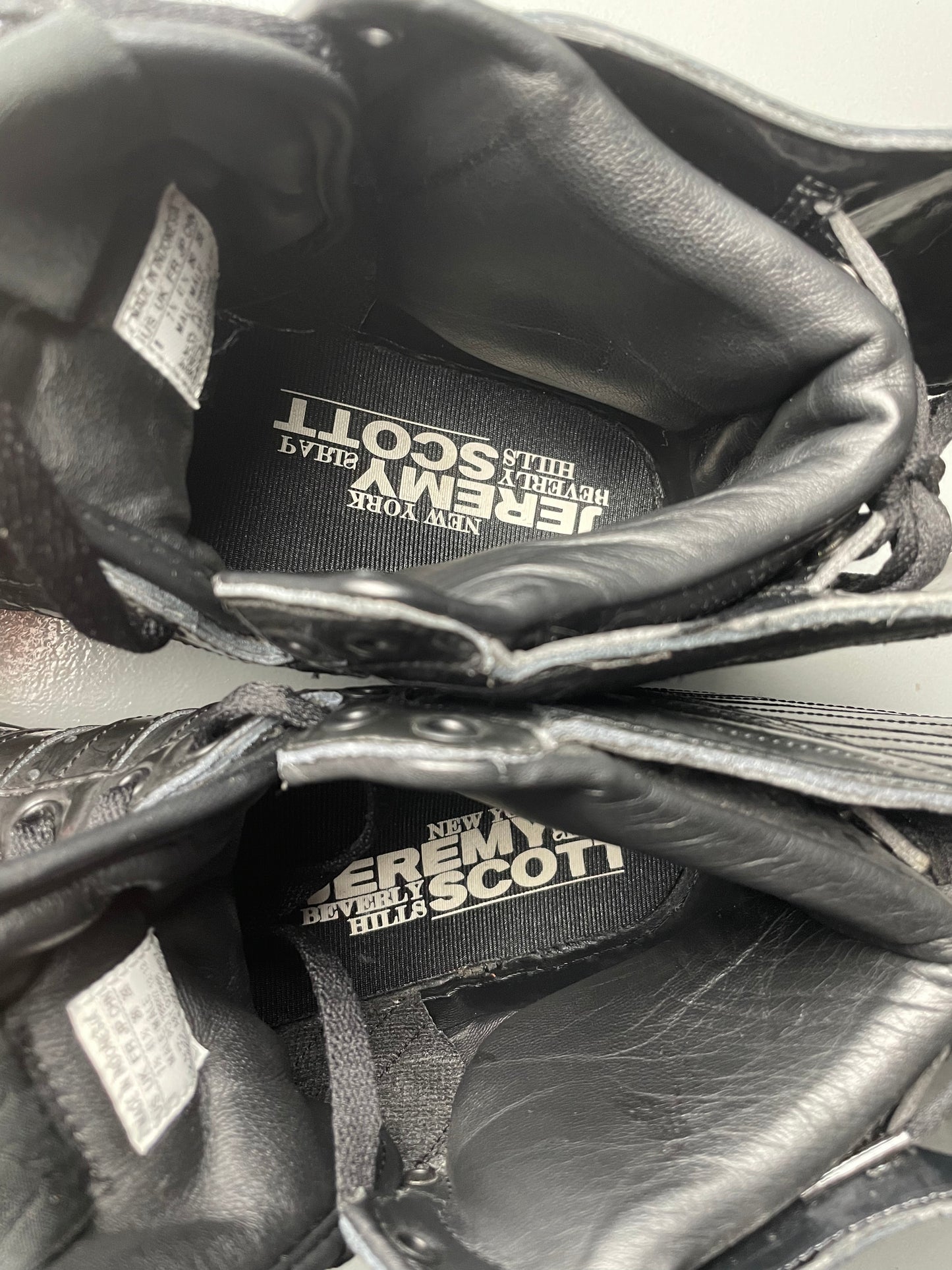 adidas Originals by Jeremy Scott S/S 2013 JS Wings 2.0 "Patent Black" - size 41 1/3