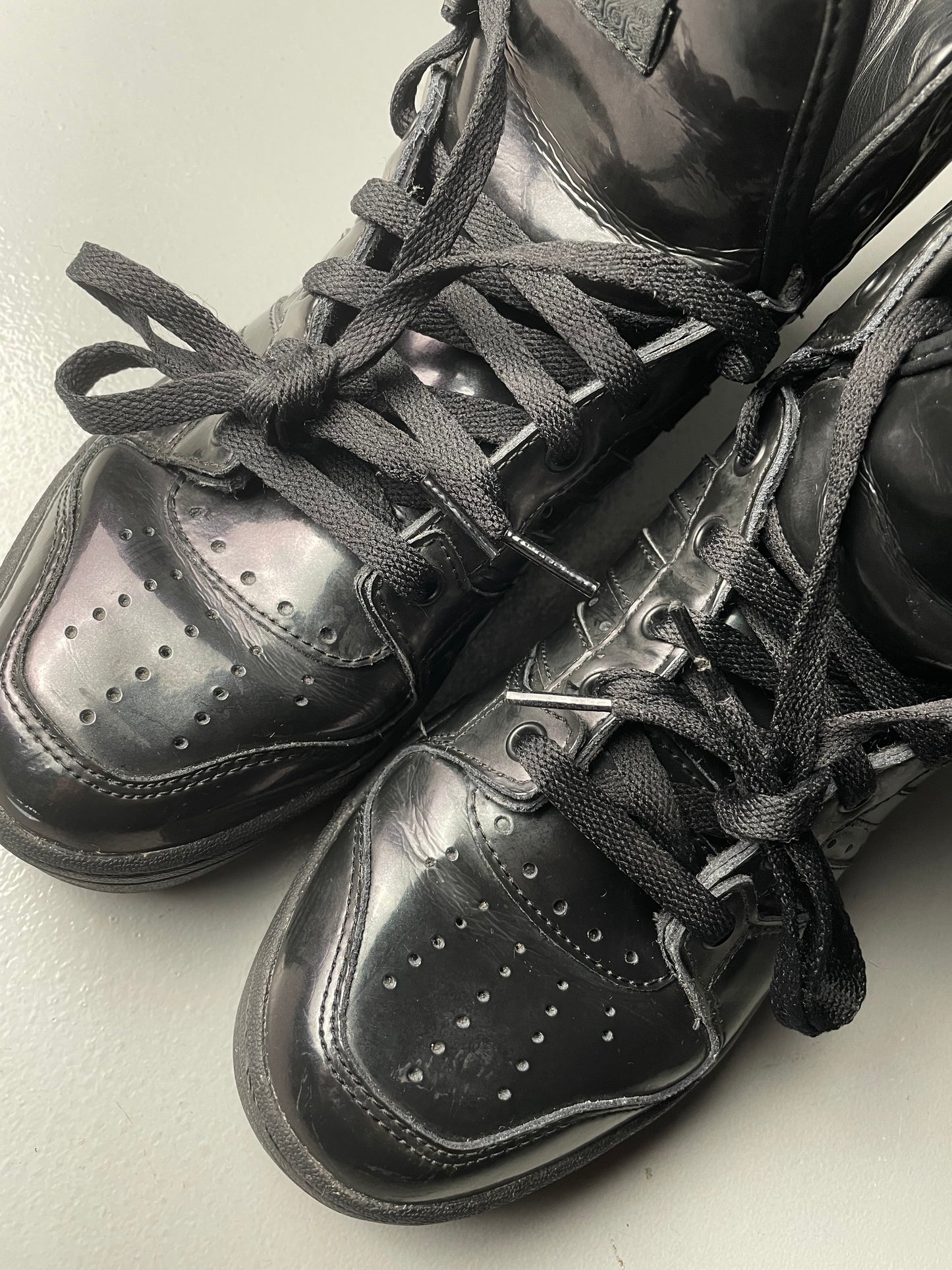 adidas Originals by Jeremy Scott S/S 2013 JS Wings 2.0 "Patent Black" - size 41 1/3