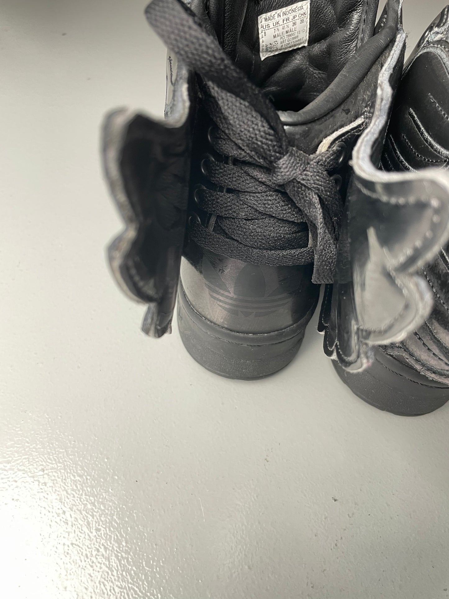 adidas Originals by Jeremy Scott S/S 2013 JS Wings 2.0 "Patent Black" - size 41 1/3