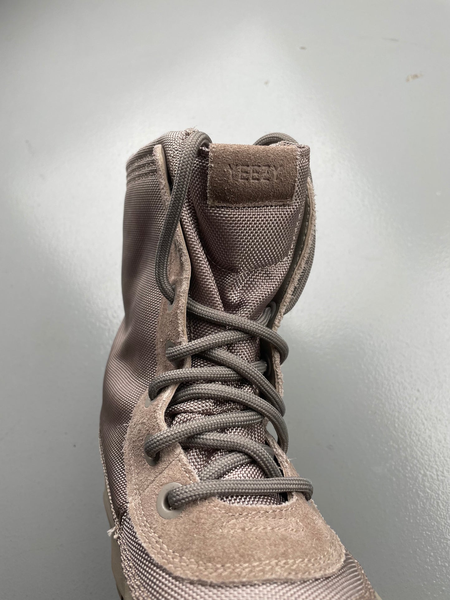2015 adidas YEEZY Season 1 OG 950 boots (Moonrock) - size 41 1/3