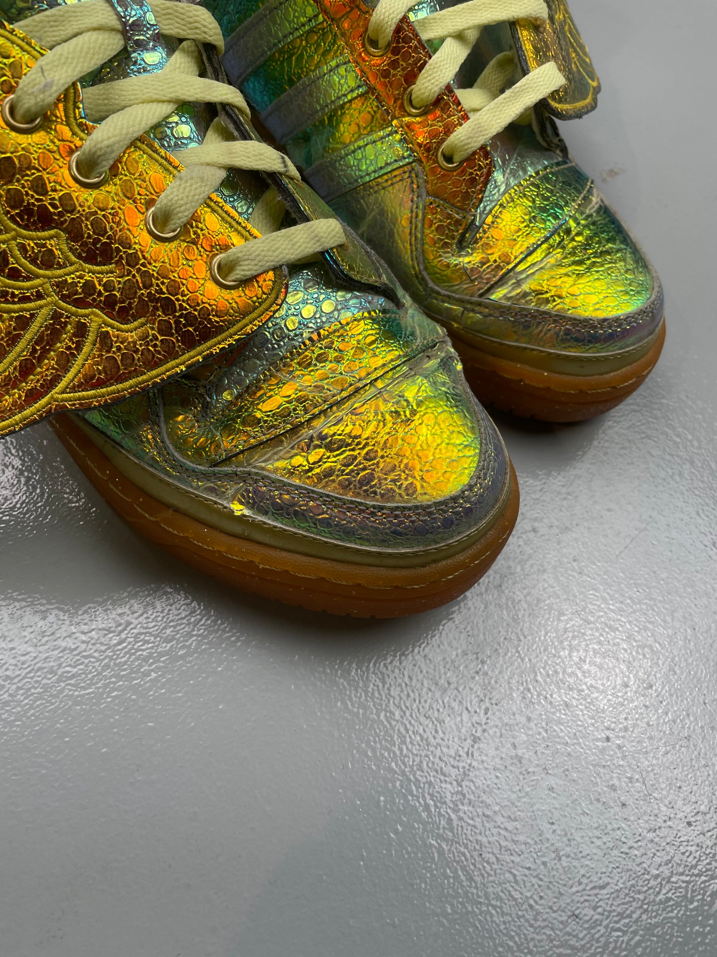 adidas Originals by Jeremy Scott S/S 2014 JS Wings "Gold Foil" - size 42 2/3