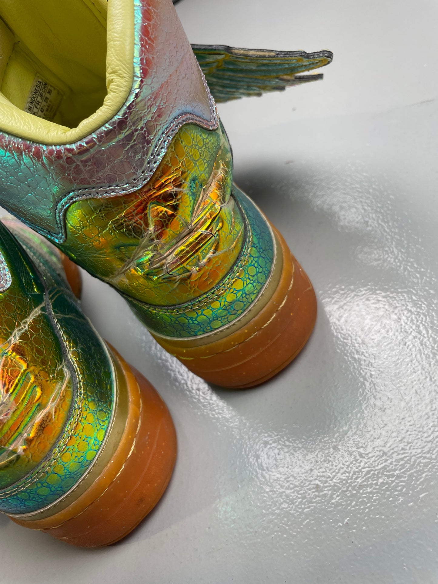 adidas Originals by Jeremy Scott S/S 2014 JS Wings "Gold Foil" - size 42 2/3