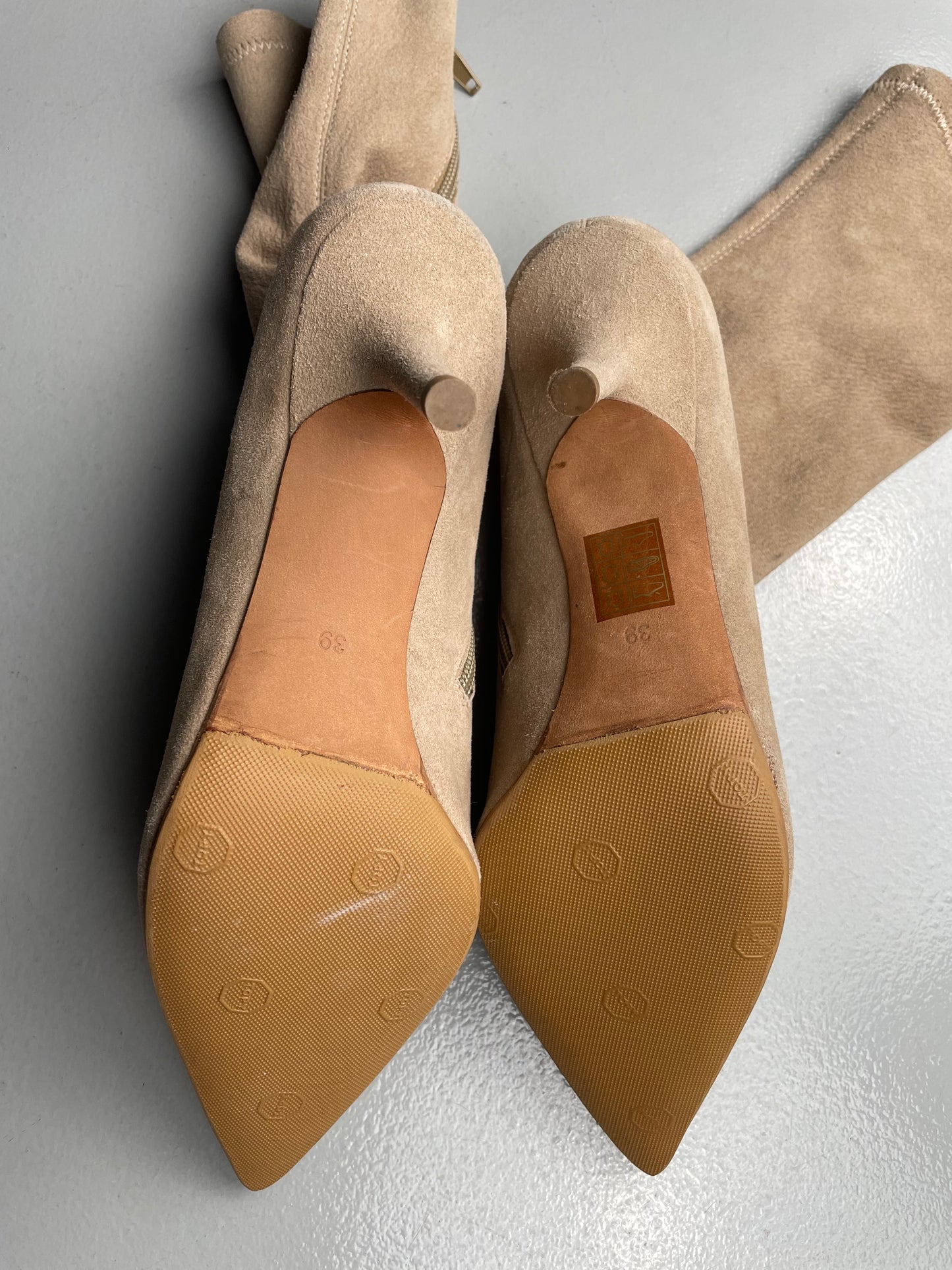 YEEZY Season 5 suede ankle boots - size 39