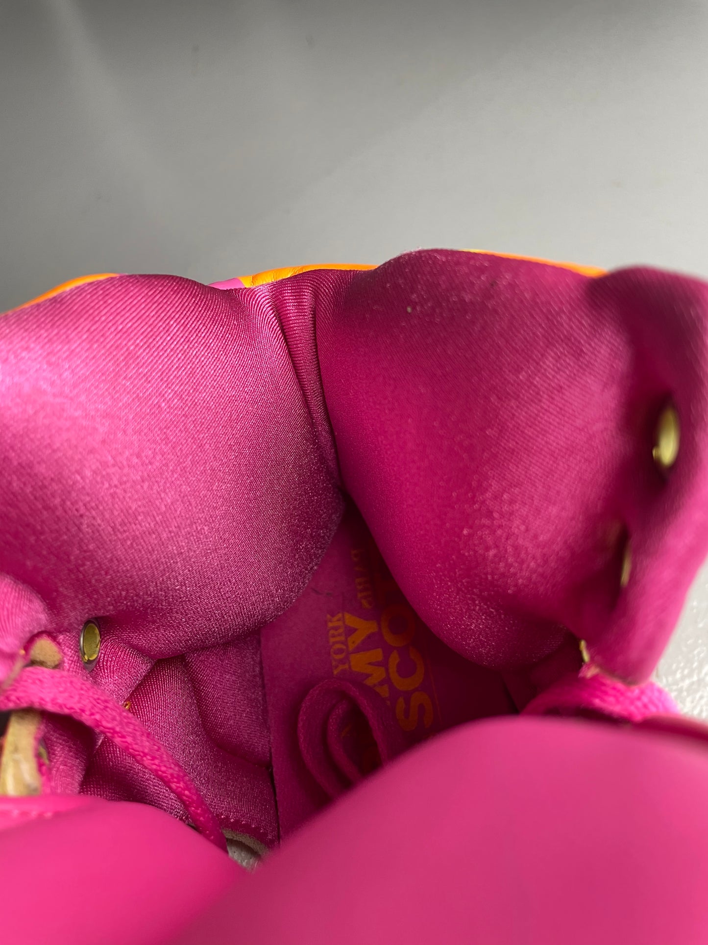 adidas Originals by Jeremy Scott A/W 2013 JS Instinct Hi Neon Camo - size 40 2/3