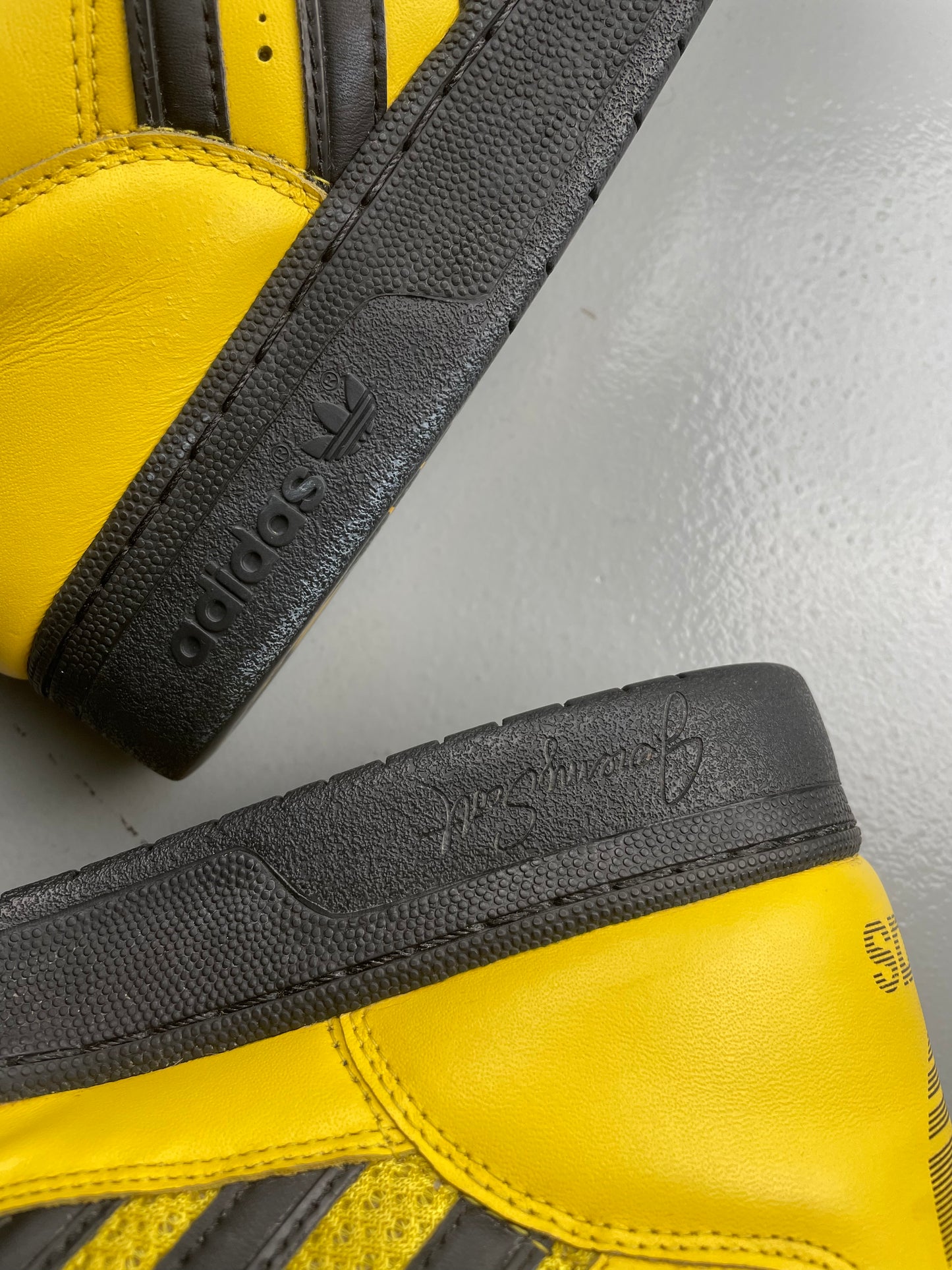 adidas Originals by Jeremy Scott S/S 2012 JS Instinct Hi (black/yellow) - size 45 1/3
