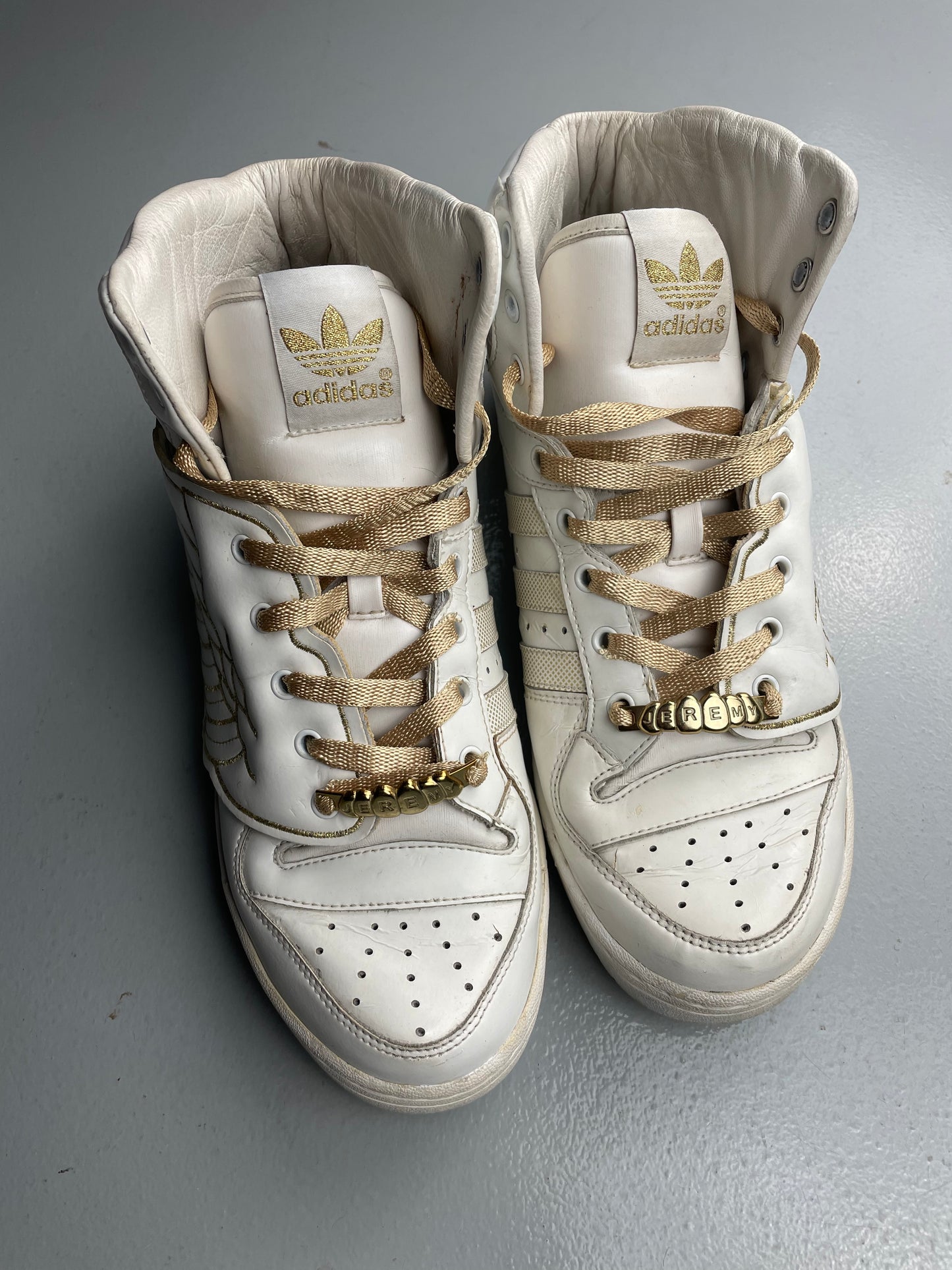 adidas Originals by Jeremy Scott S/S 2010 JS Wings (White/Gold) - size 43 1/3