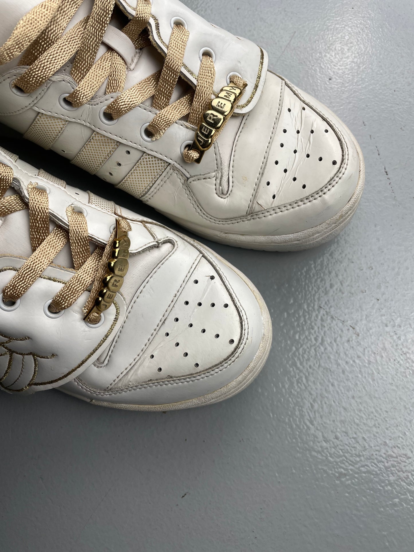 adidas Originals by Jeremy Scott S/S 2010 JS Wings (White/Gold) - size 43 1/3