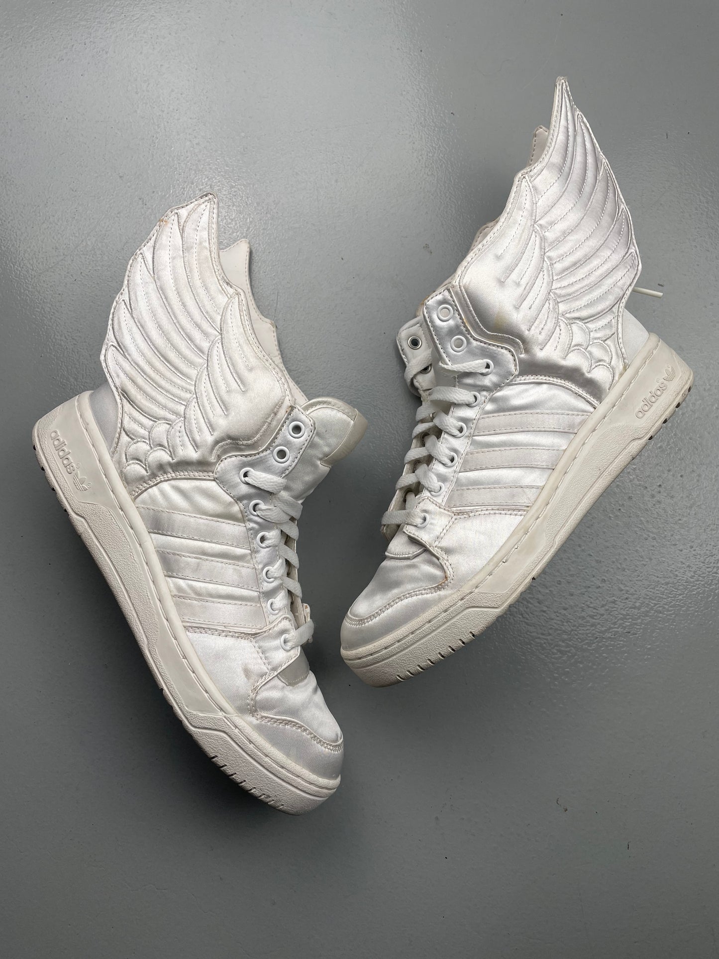 adidas Originals by Jeremy Scott X 2NE1 A/W 2011 JS Wings 2.0 "Satin" - size 39 1/3