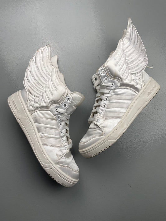 adidas Originals by Jeremy Scott X 2NE1 A/W 2011 JS Wings 2.0 "Satin" - size 39 1/3