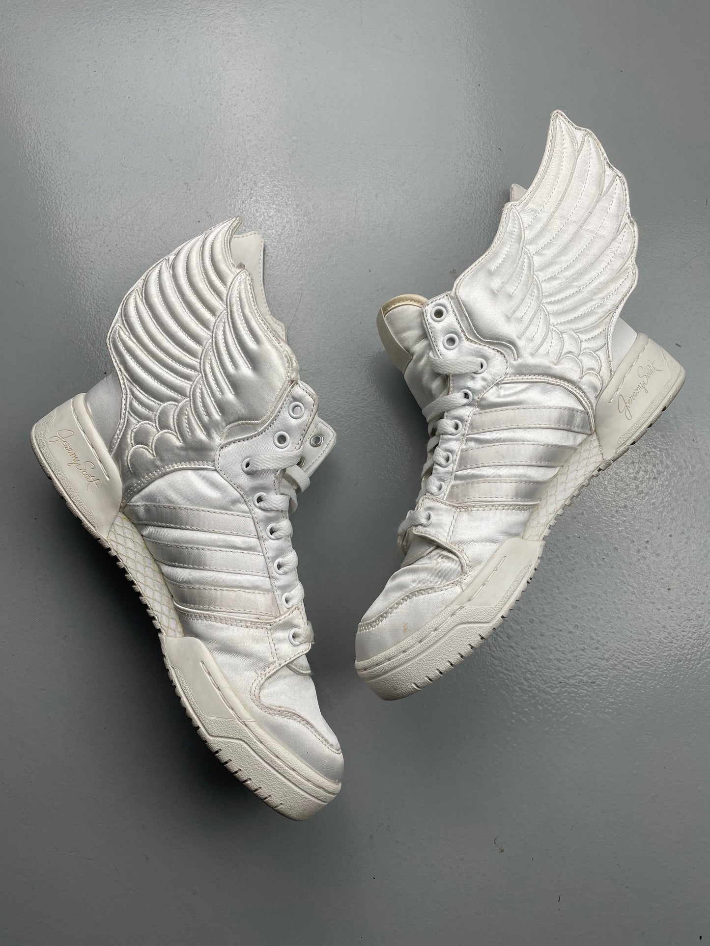 adidas Originals by Jeremy Scott X 2NE1 A/W 2011 JS Wings 2.0 "Satin" - size 39 1/3