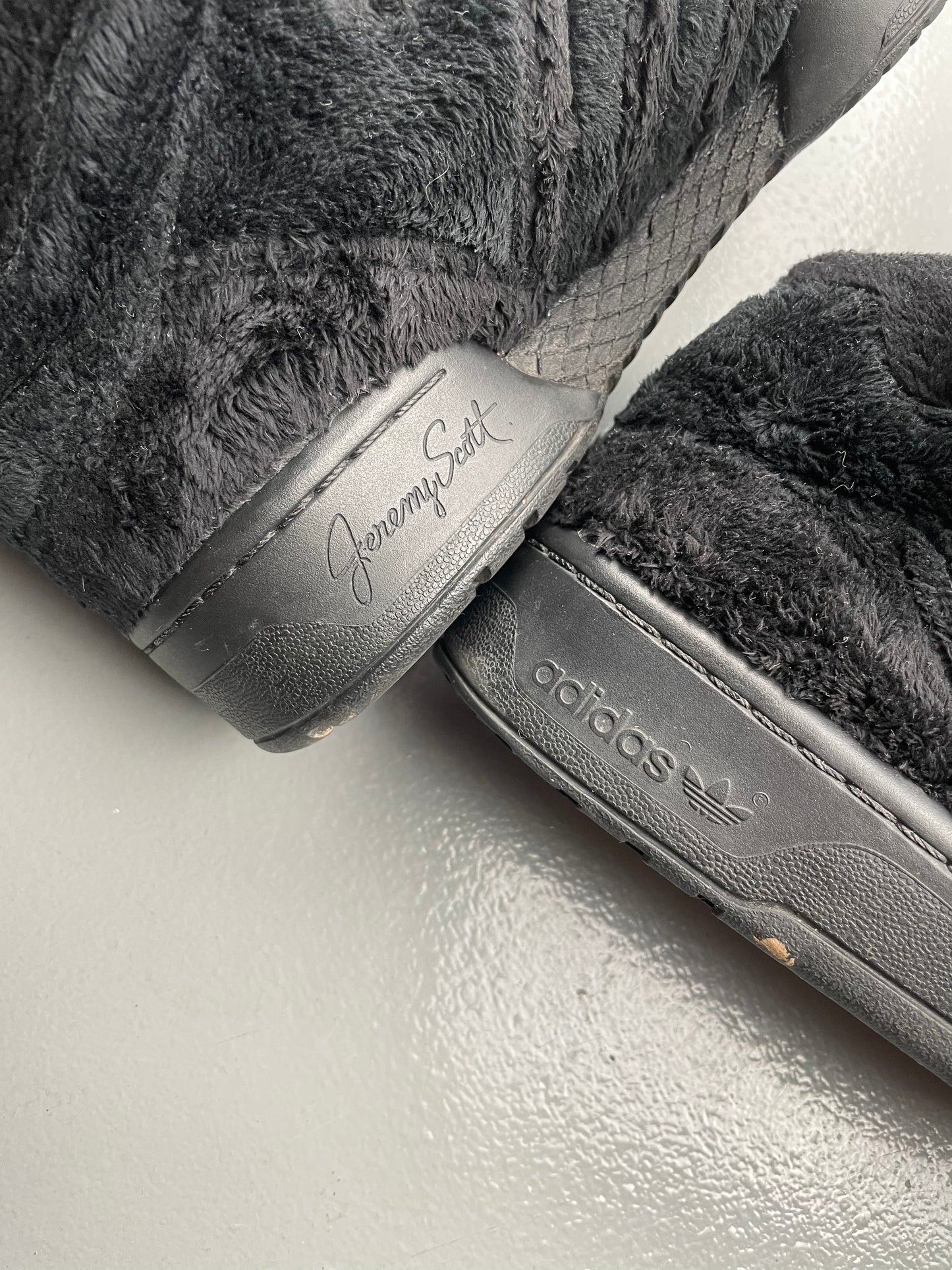 adidas Originals by Jeremy Scott S/S 2013 JS Gorilla - size 39 1/3