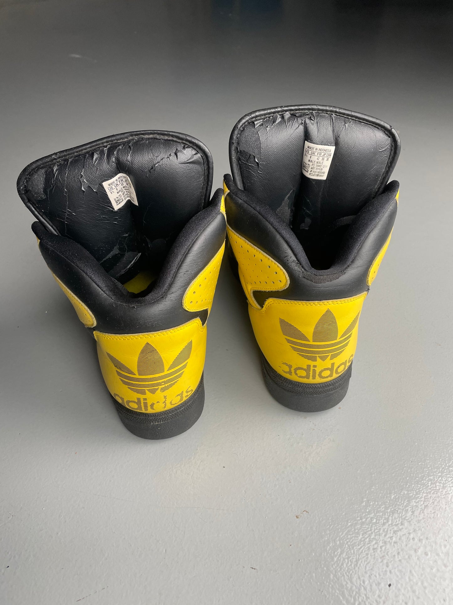 adidas Originals by Jeremy Scott S/S 2012 JS Instinct Hi (black/yellow) - size 42