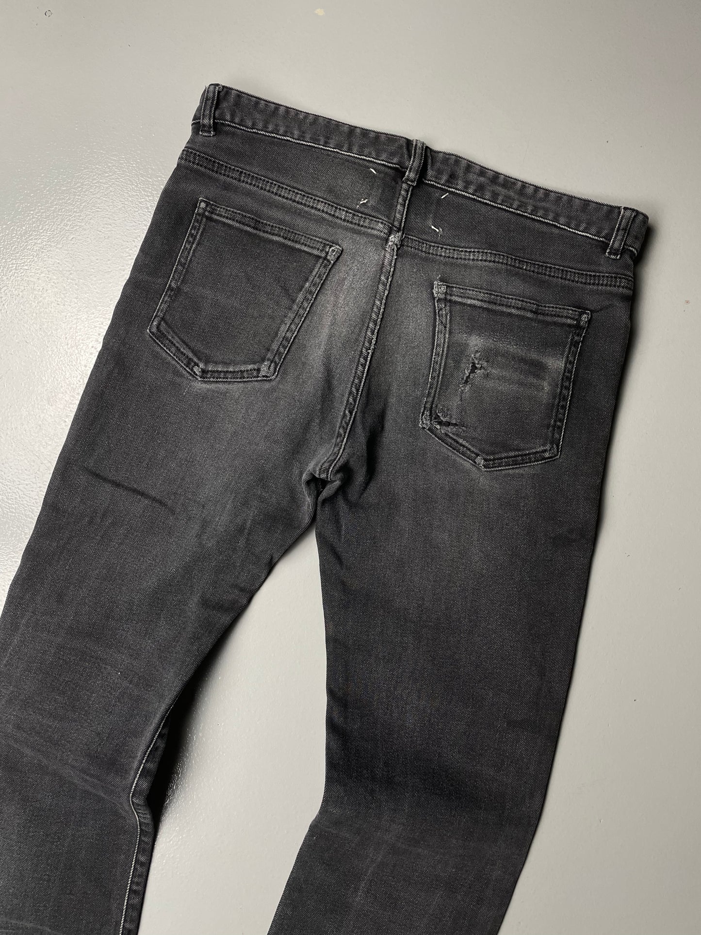 Maison Martin Margiela A/W 2015 slim fit jeans - size 46