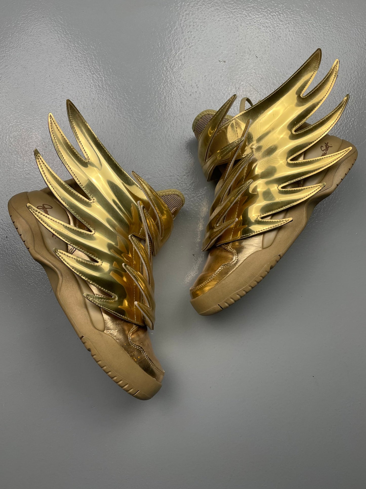 adidas Originals by Jeremy Scott S/S 2015 JS Wings 3.0 (Gold) - size 40